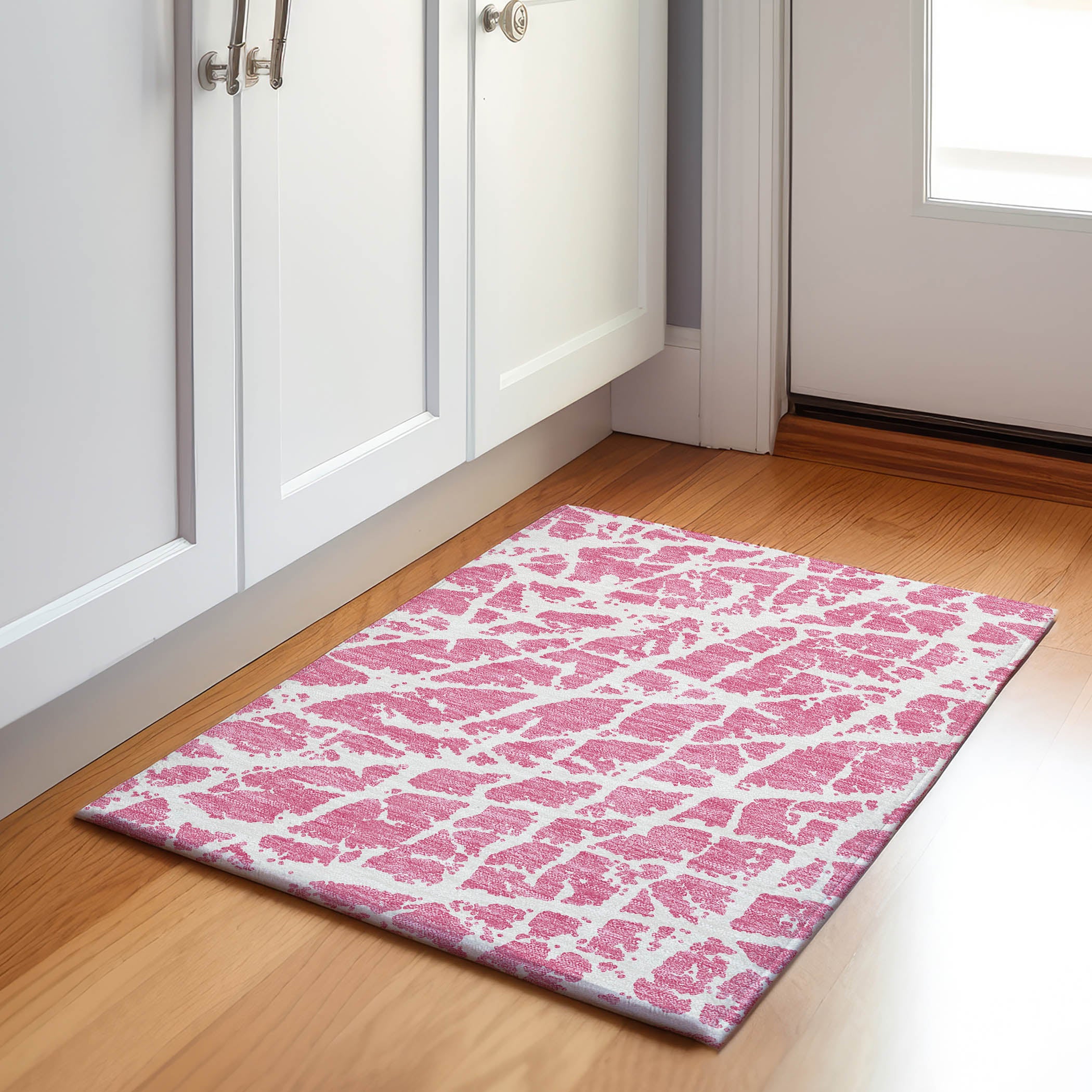 Siena Machine Washable Transitional Pink Rug 1'8" x 2'6" #shape_Rectangle