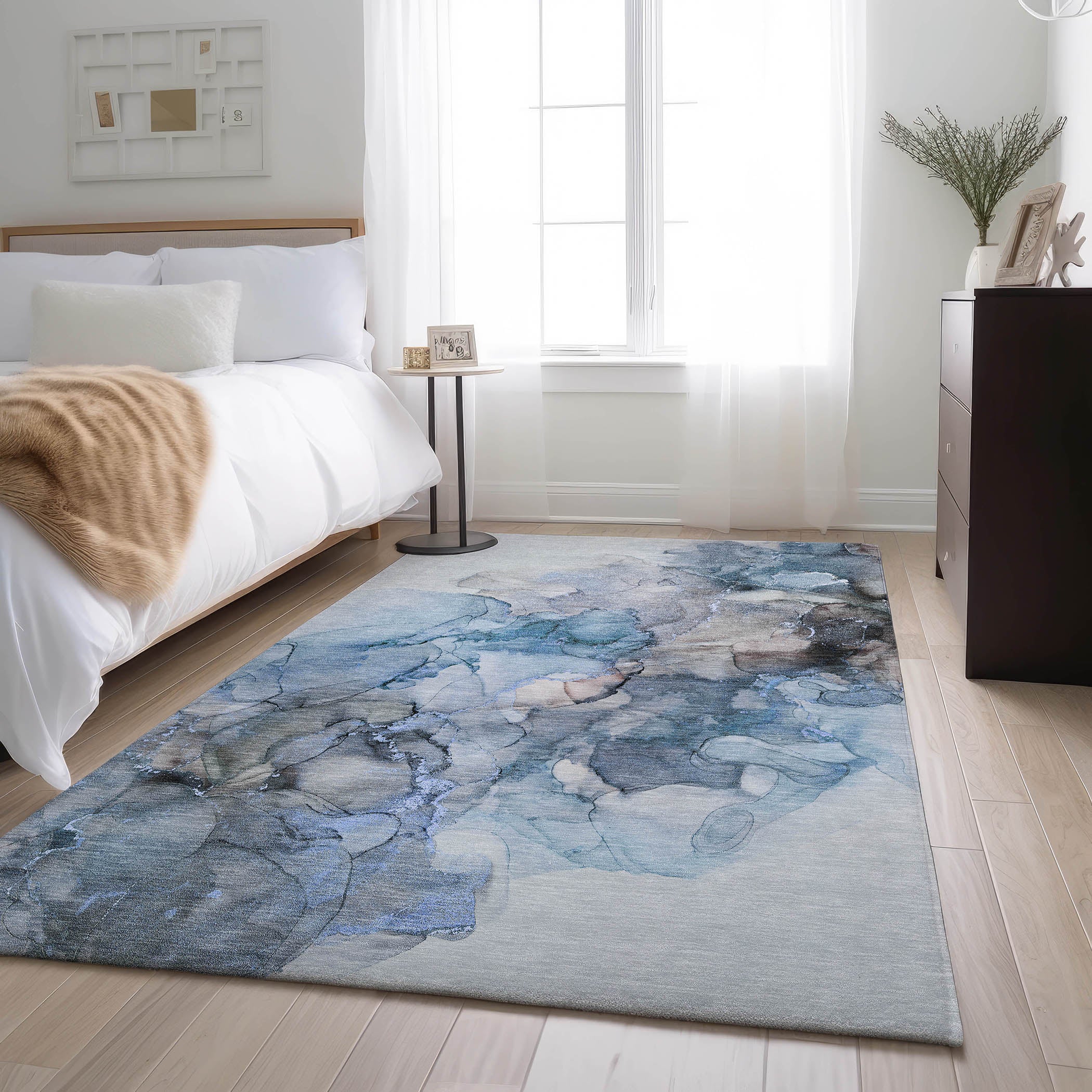 Marrakech Machine Washable Transitional Blue Rug 2'6" x 3'10" #shape_Rectangle