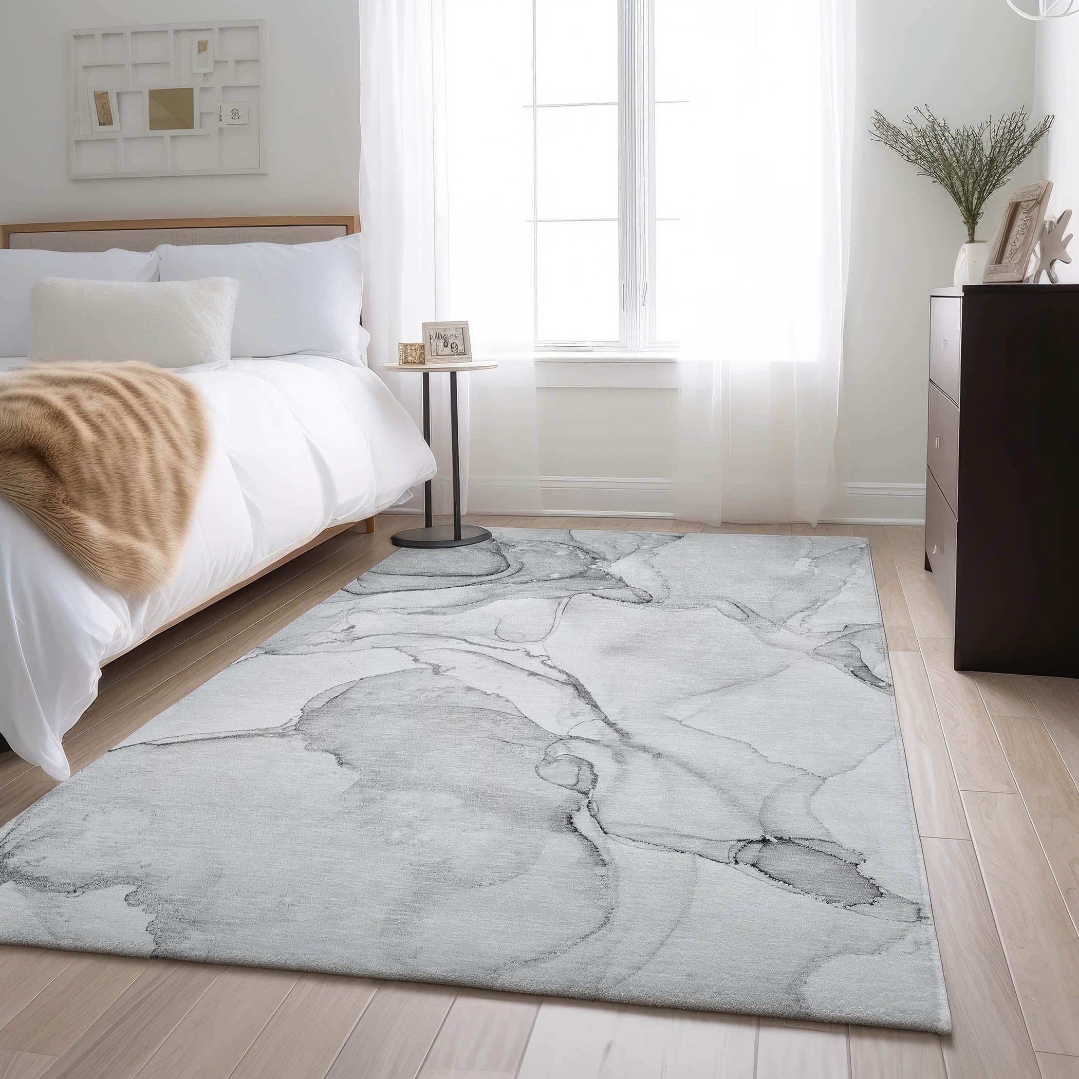 Zanzibar Machine Washable Transitional Silver Gray Rug 2'6" x 3'10" #shape_Rectangle