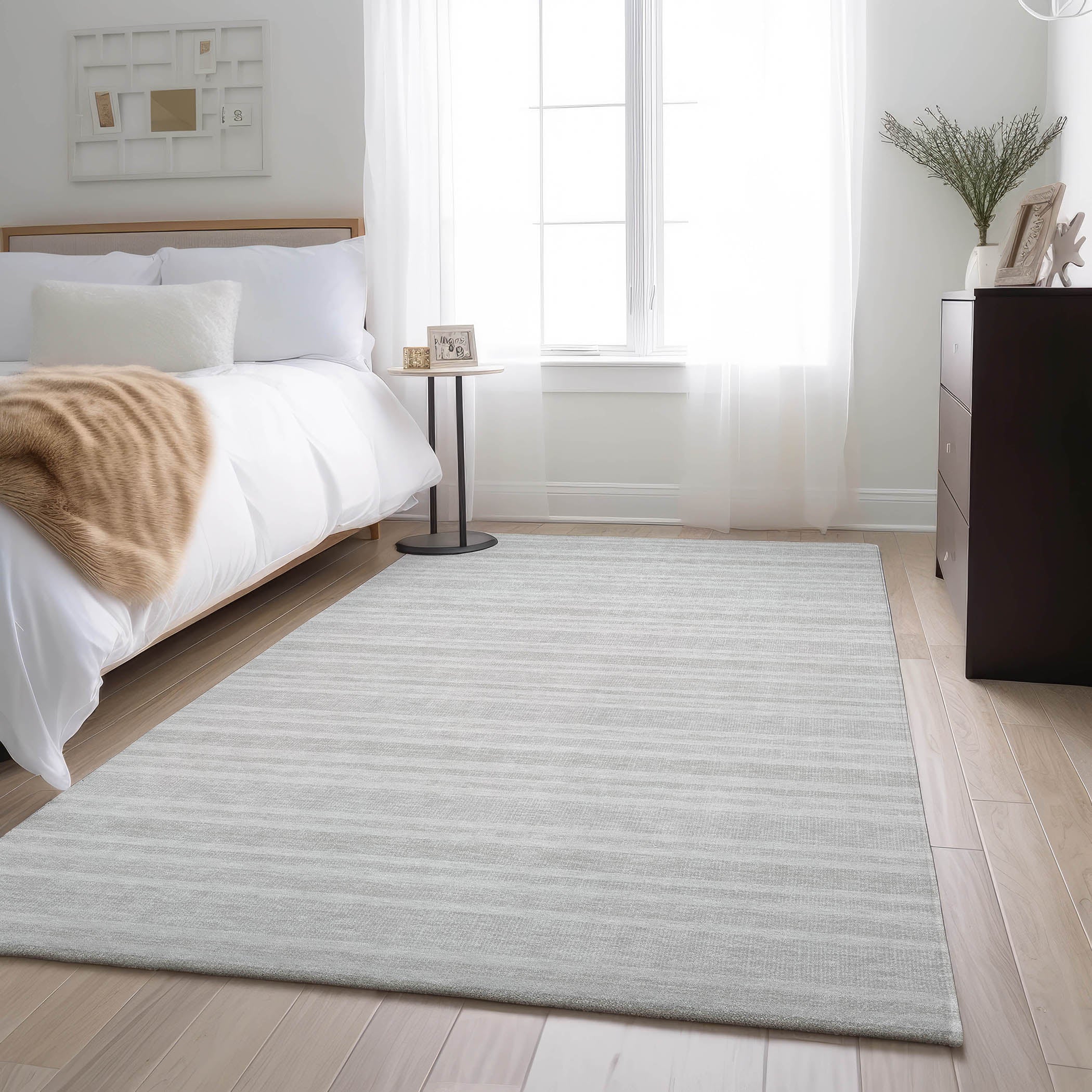 Bogota Machine Washable Transitional Ivory Rug 2'6" x 3'10" #shape_Rectangle