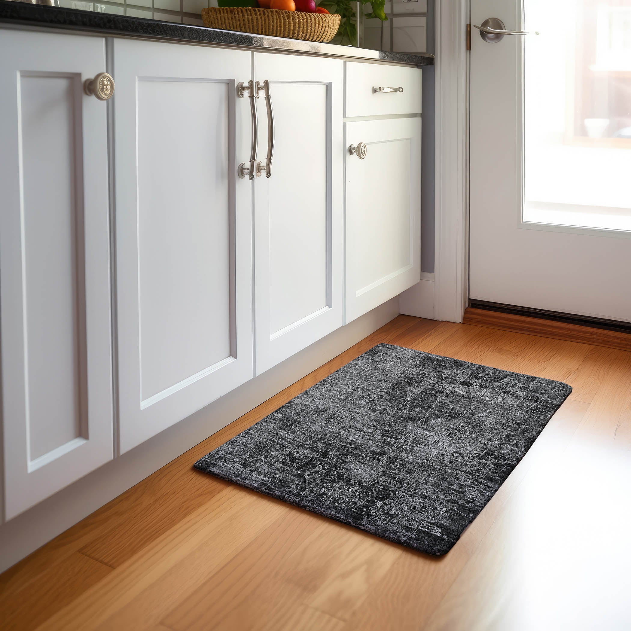 Bergen Machine Washable Transitional Gray Rug 1'8" x 2'6" #shape_Rectangle
