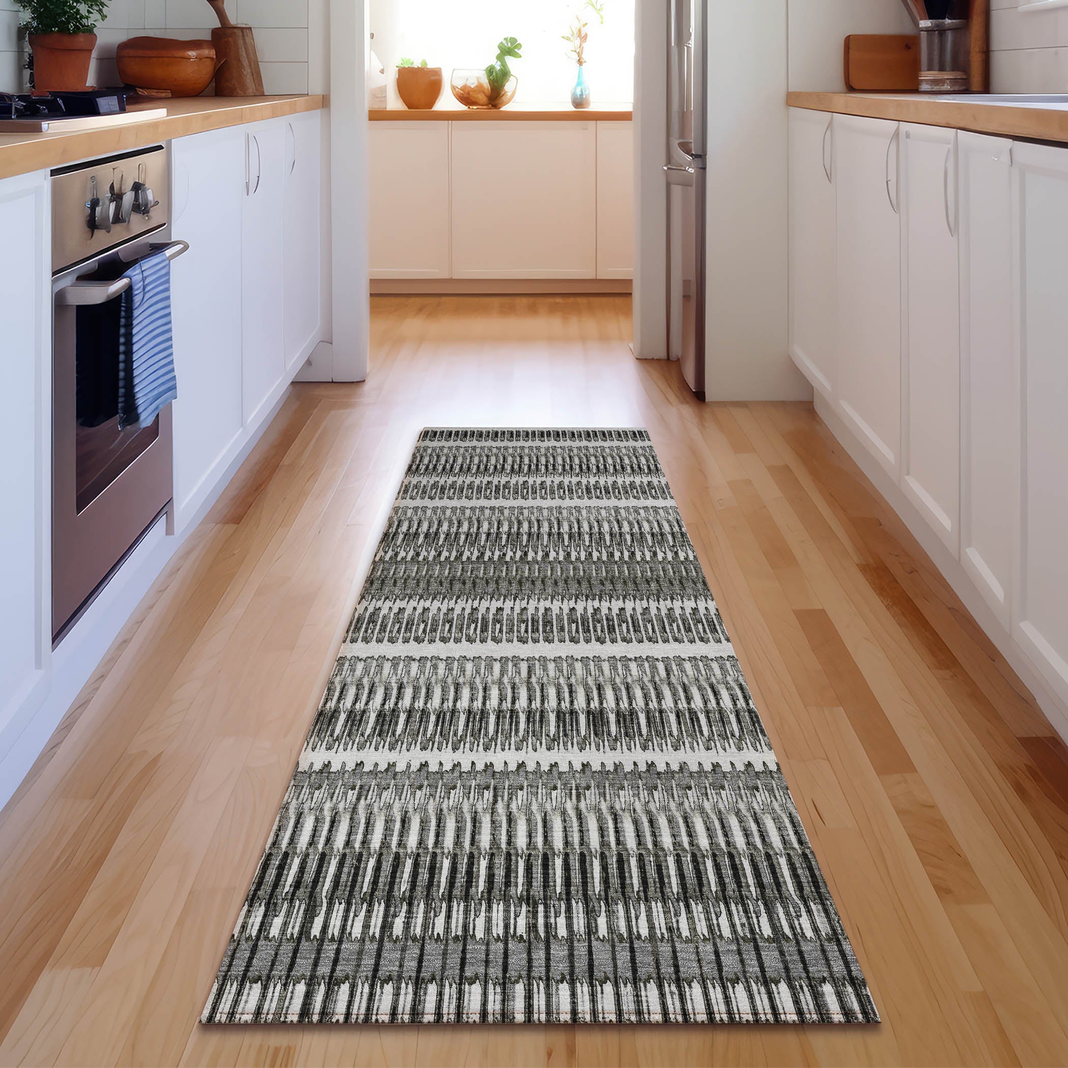 Lucerne Machine Washable Transitional Gray Rug 2'3" x 7'6" #shape_Runner
