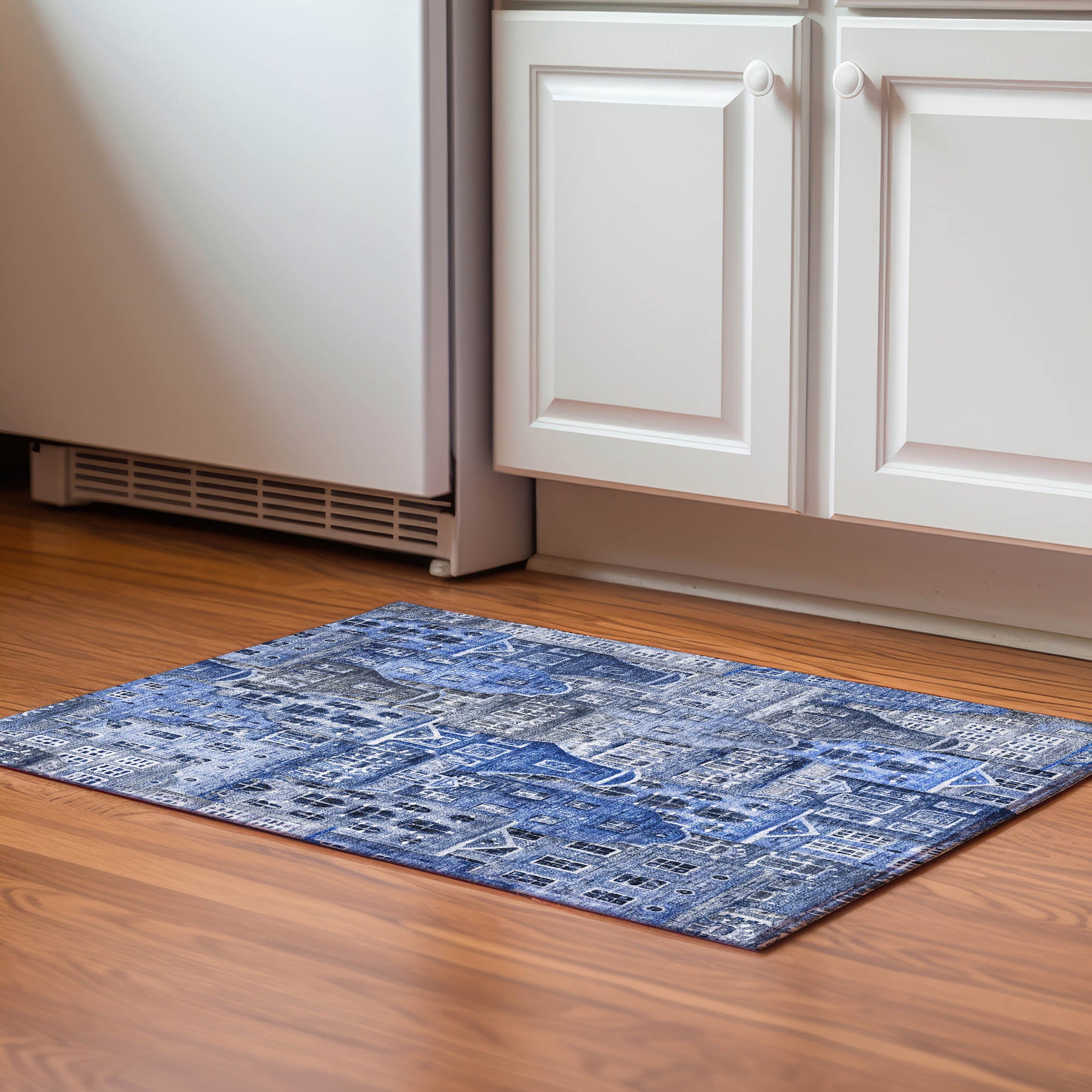 Lucerne Machine Washable Transitional Blue Rug 1'8" x 2'6" #shape_Rectangle