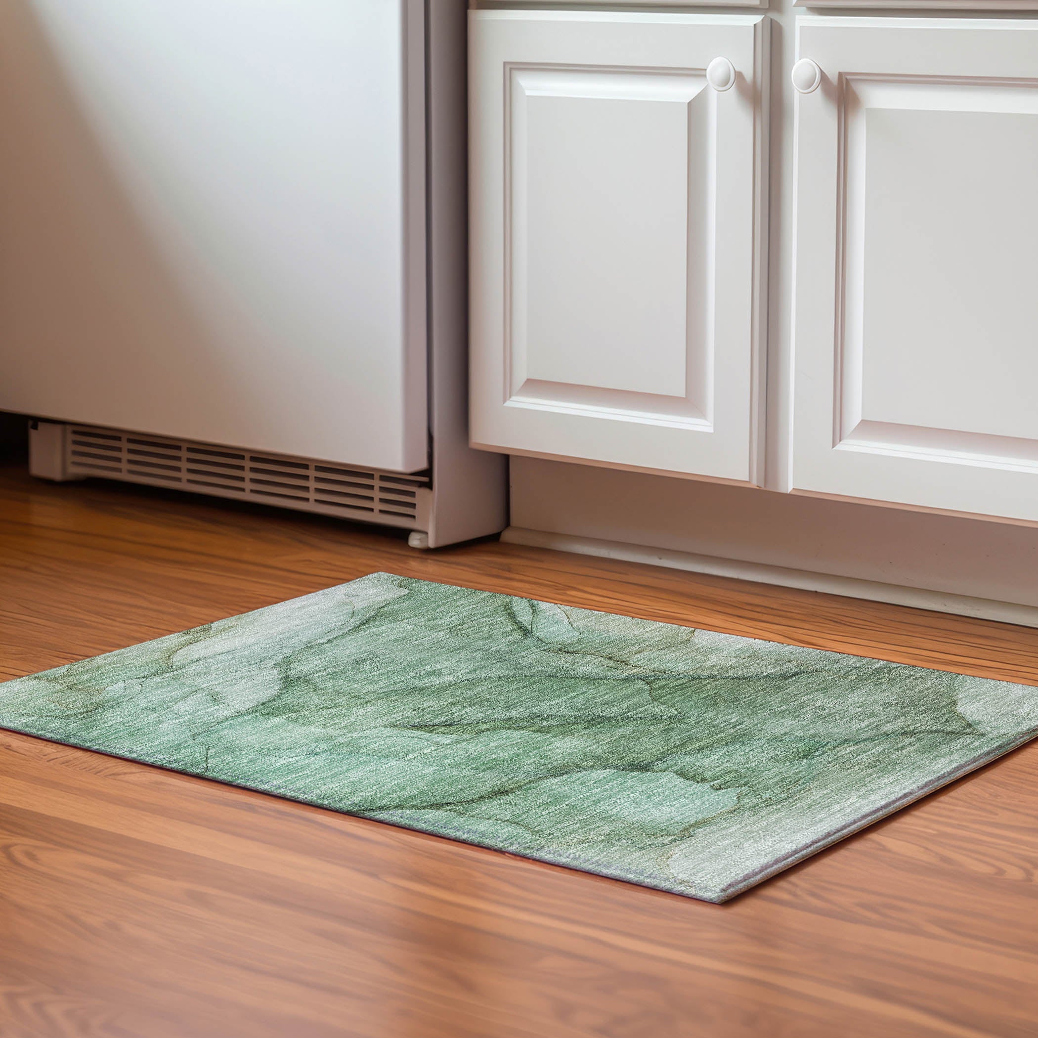 Bogota Machine Washable Transitional Green Rug 1'8" x 2'6" #shape_Rectangle