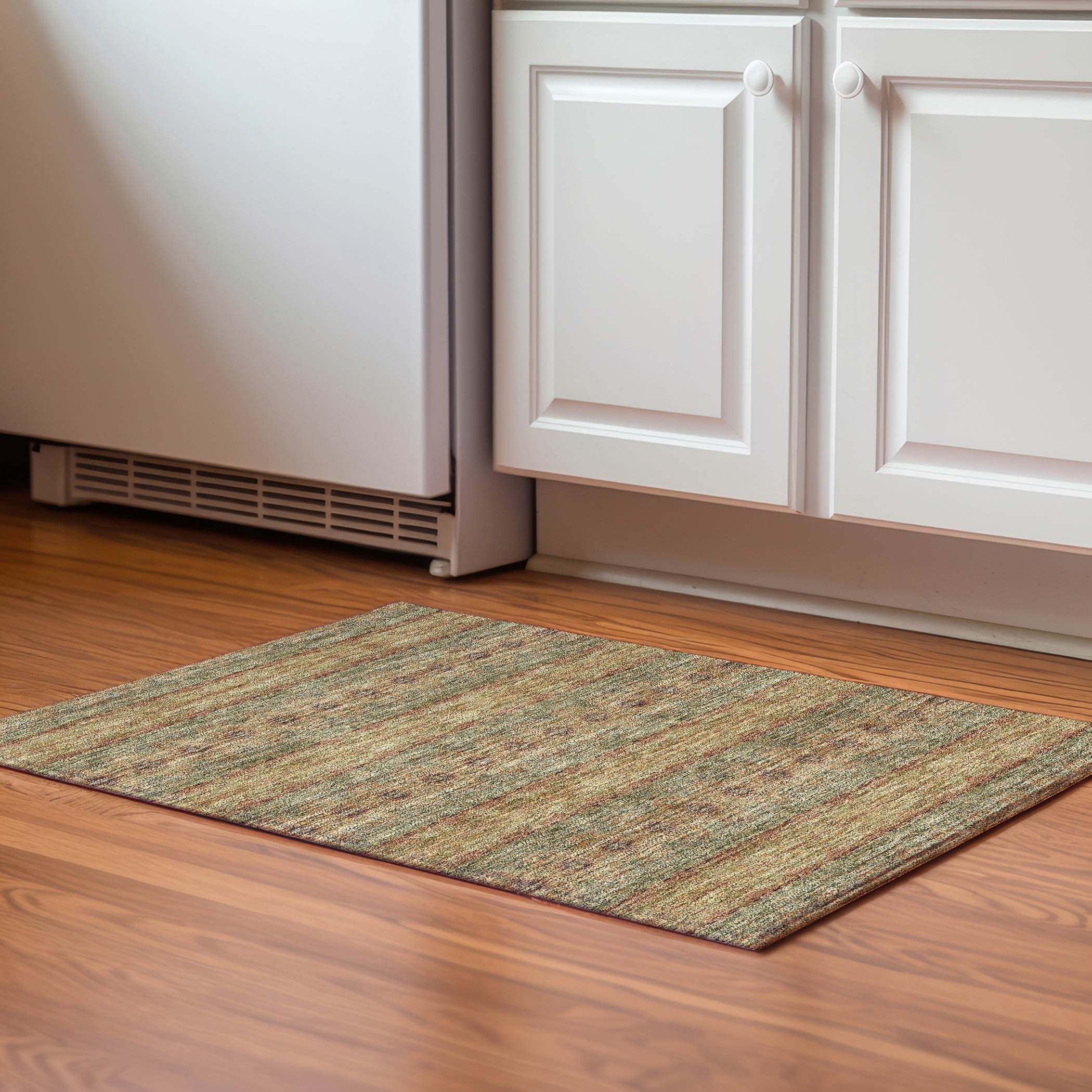 Marrakech Machine Washable Transitional Green Rug 1'8" x 2'6" #shape_Rectangle