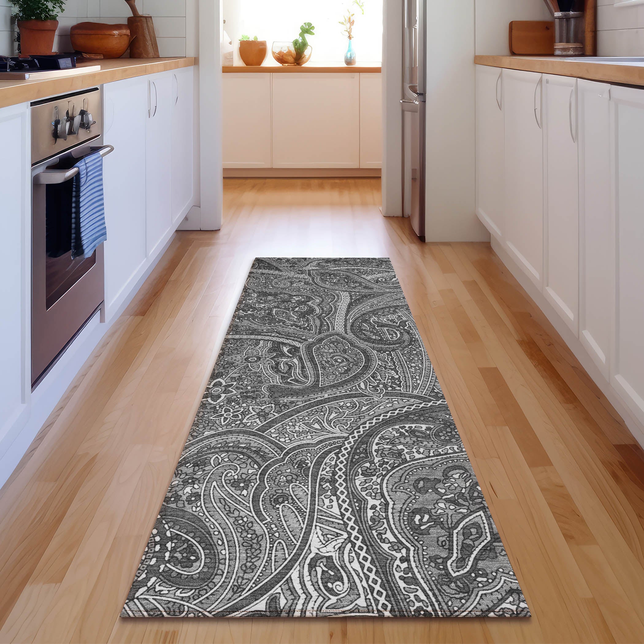 Oaxaca Machine Washable Traditional Gray Rug 2'3" x 7'6" #shape_Runner