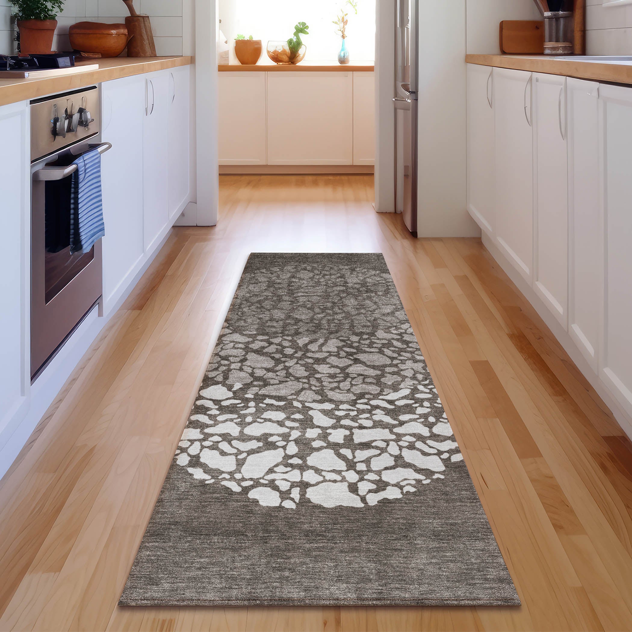 Reykjavik Machine Washable Transitional Taupe Brown Rug 2'3" x 7'6" #shape_Runner
