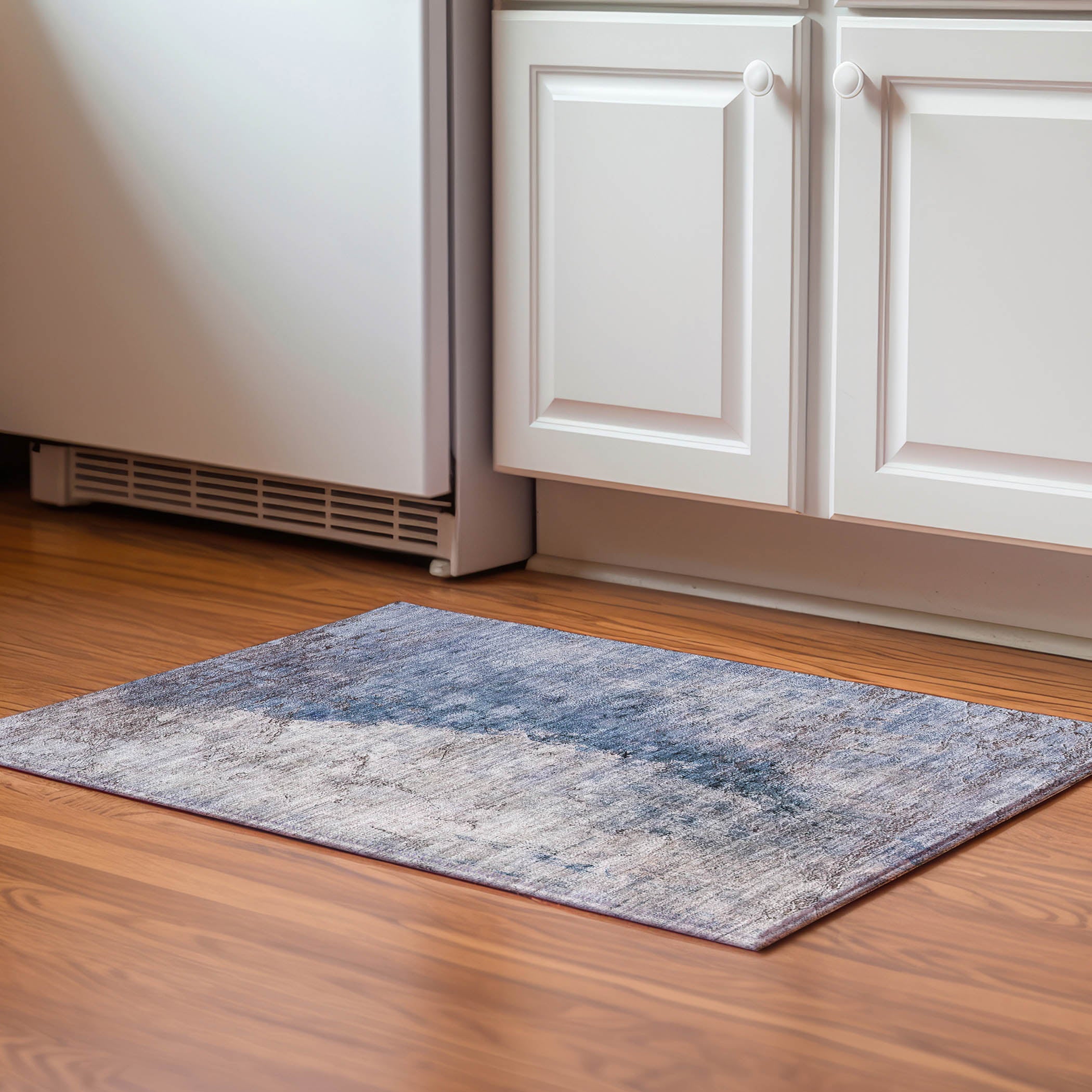 Baku Machine Washable Transitional Blue Rug 1'8" x 2'6" #shape_Rectangle