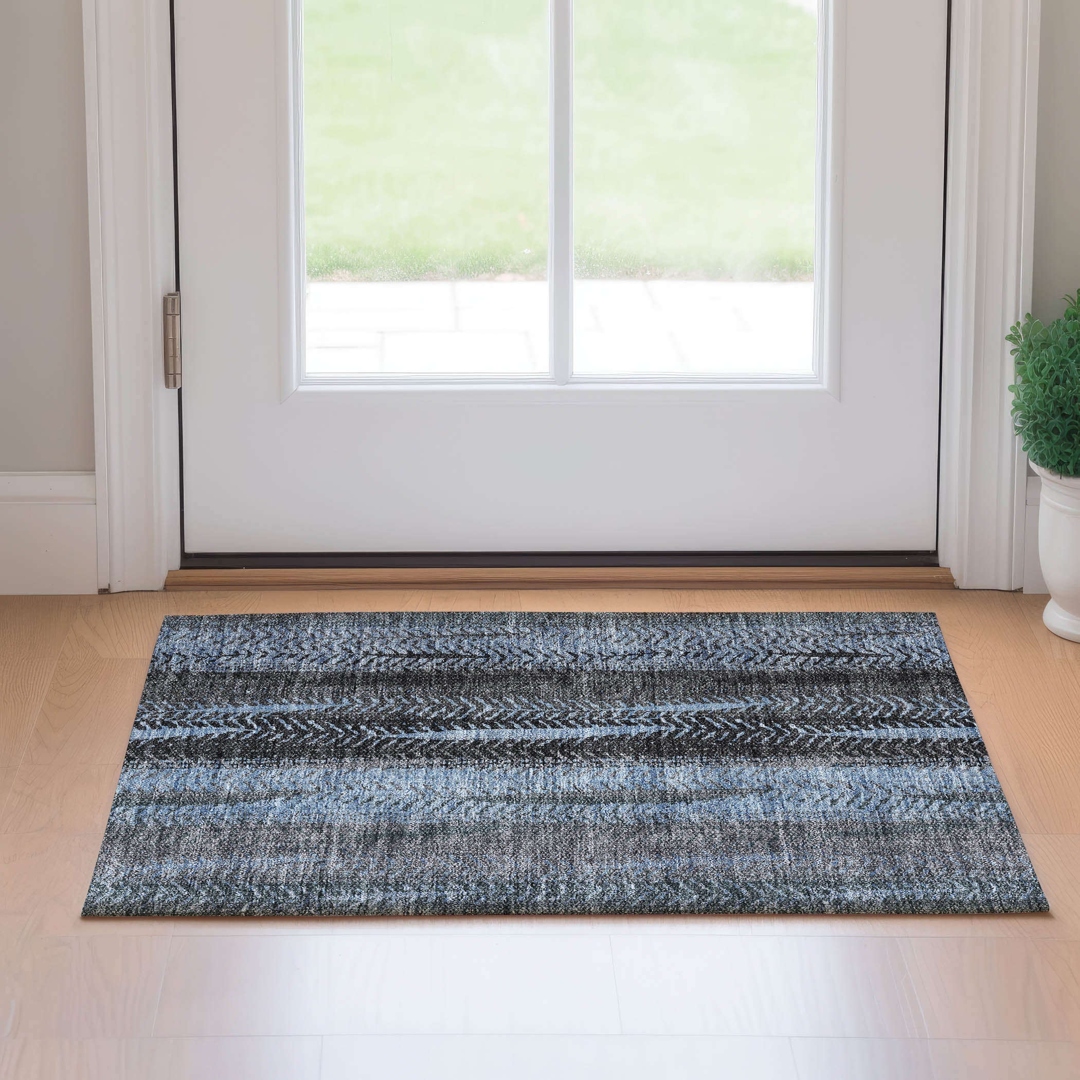 Havana Machine Washable Transitional Blue Rug 1'8" x 2'6" #shape_Rectangle