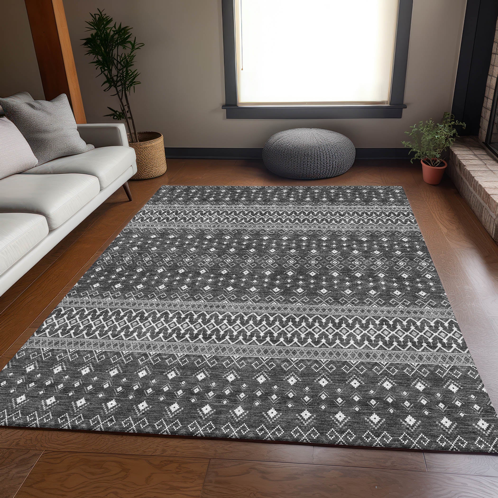 Split Machine Washable Transitional Gray Rug 2'6" x 3'10" #shape_Rectangle