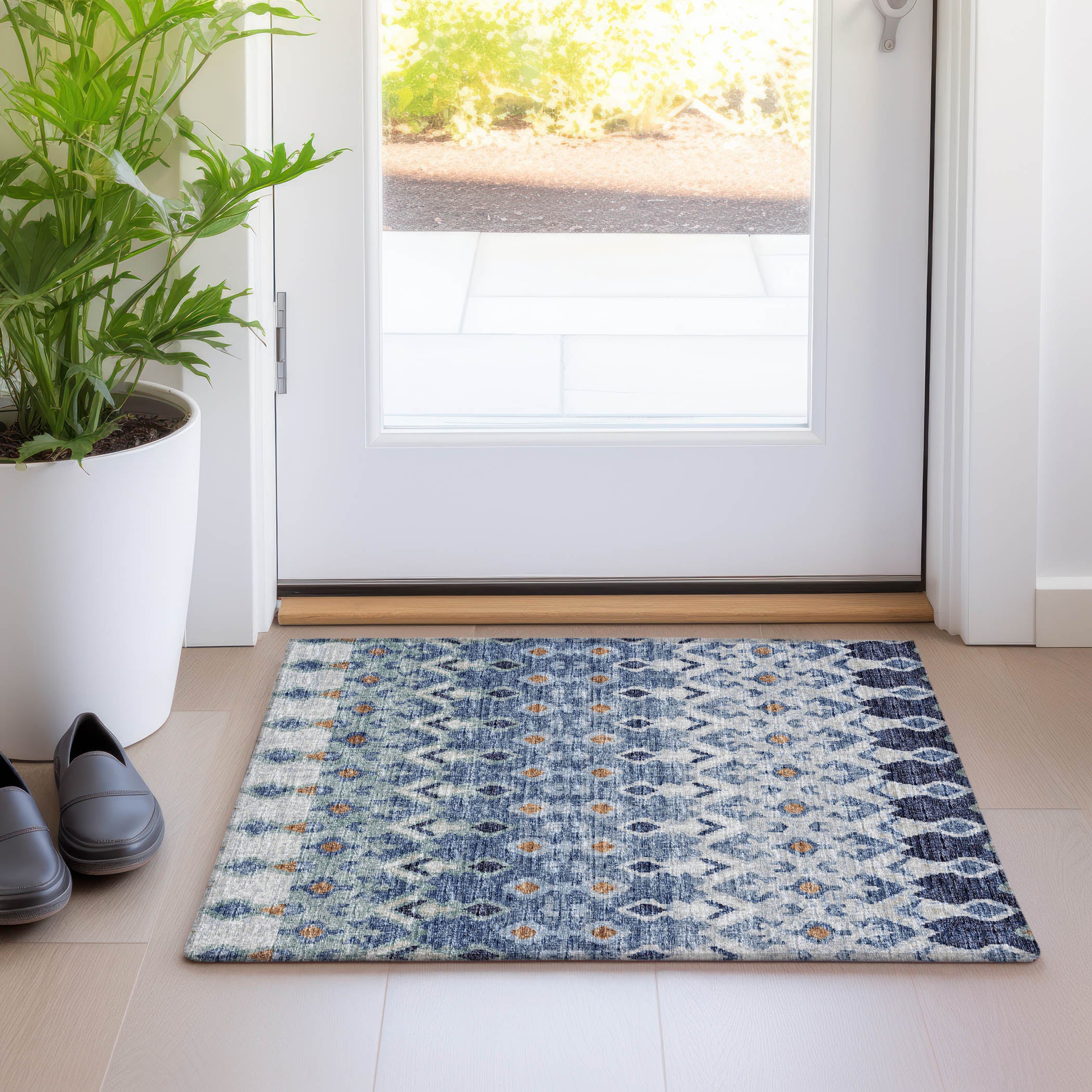 Salzburg Machine Washable Transitional Seaglass Blue Rug 1'8" x 2'6" #shape_Rectangle