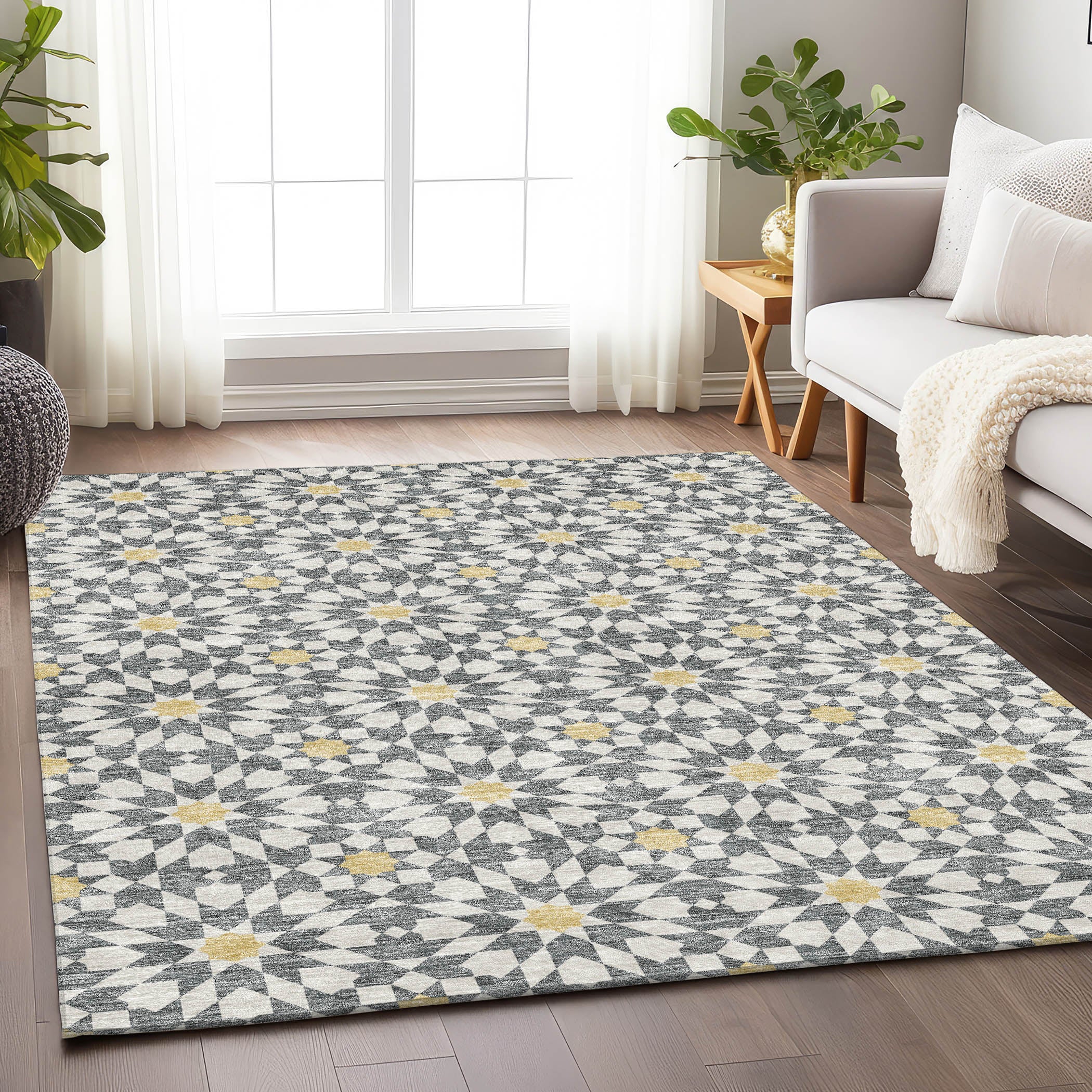 Queenstown Machine Washable Transitional Gray Rug 2'6" x 3'10" #shape_Rectangle