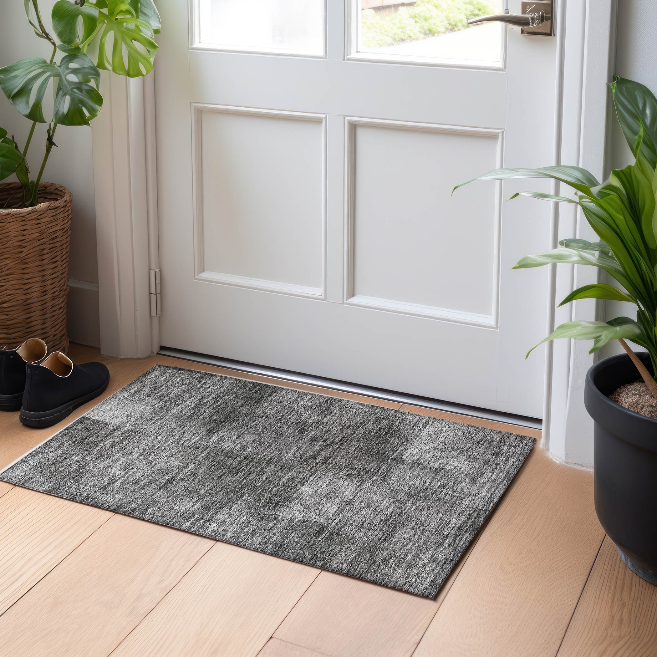 Lisbon Machine Washable Transitional Gray Rug 1'8" x 2'6" #shape_Rectangle