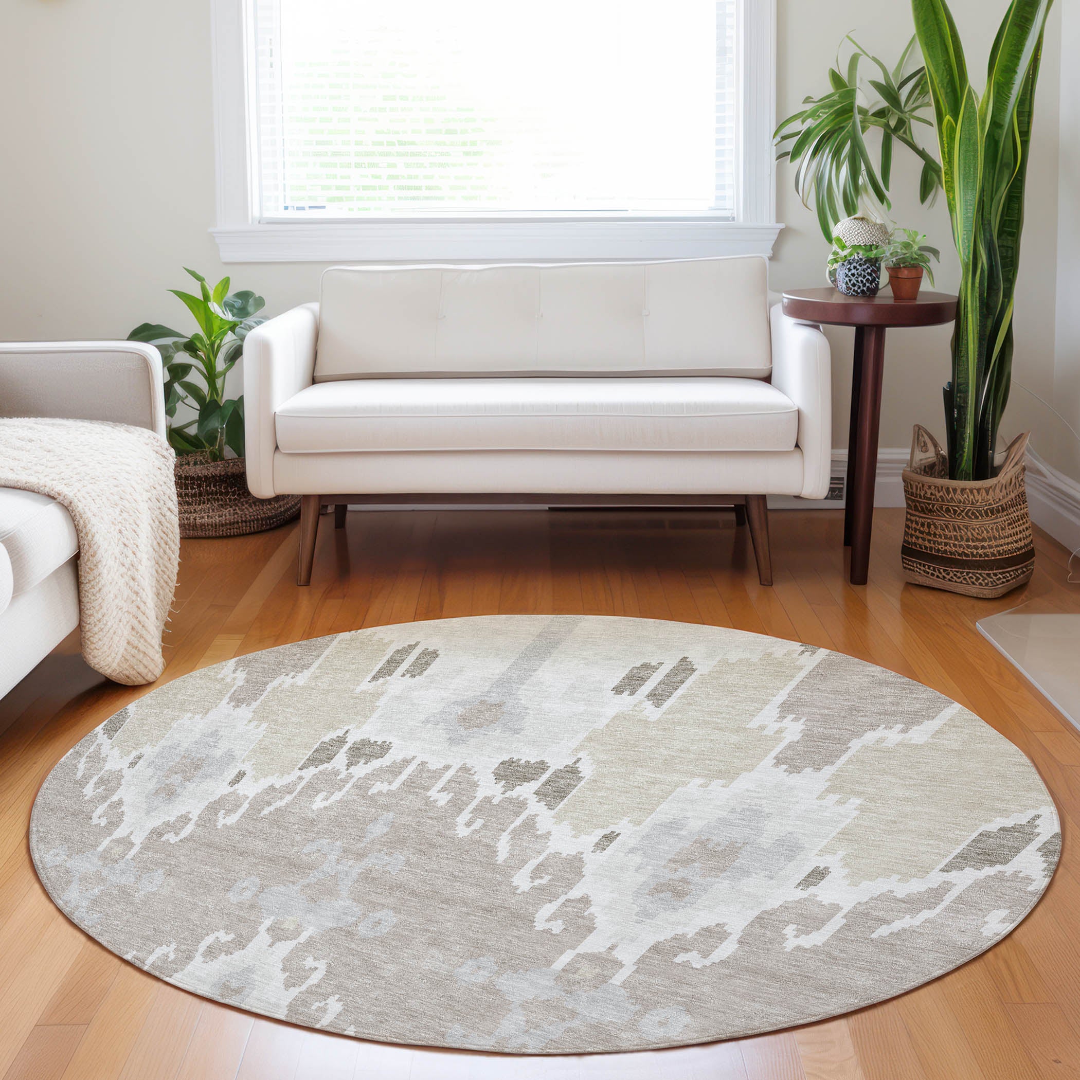 Mdina Machine Washable Transitional Ivory Rug 8' x 8' #shape_Round