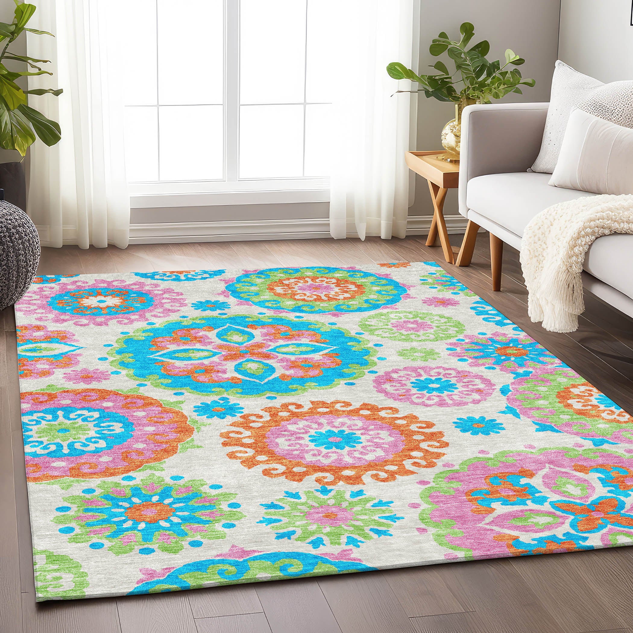 Mdina Machine Washable Transitional White Ivory Rug 2'6" x 3'10" #shape_Rectangle