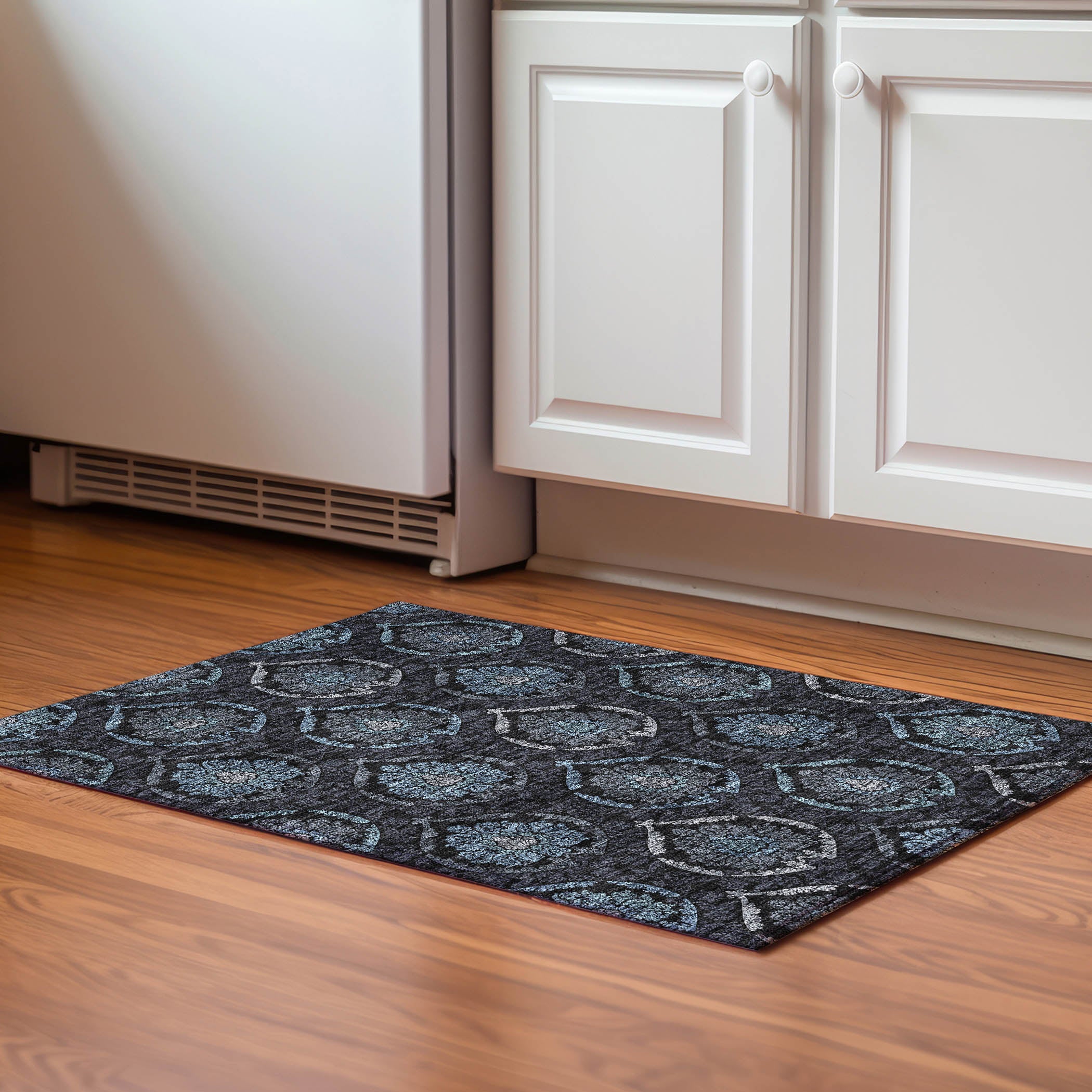 Salzburg Machine Washable Transitional Blue Rug 1'8" x 2'6" #shape_Rectangle