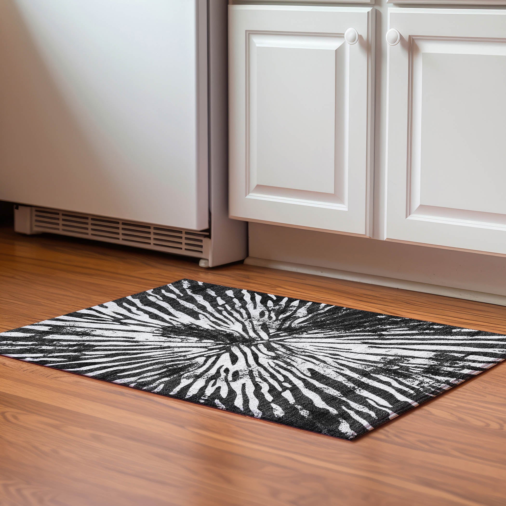 Prague Machine Washable Transitional Black Rug 1'8" x 2'6" #shape_Rectangle