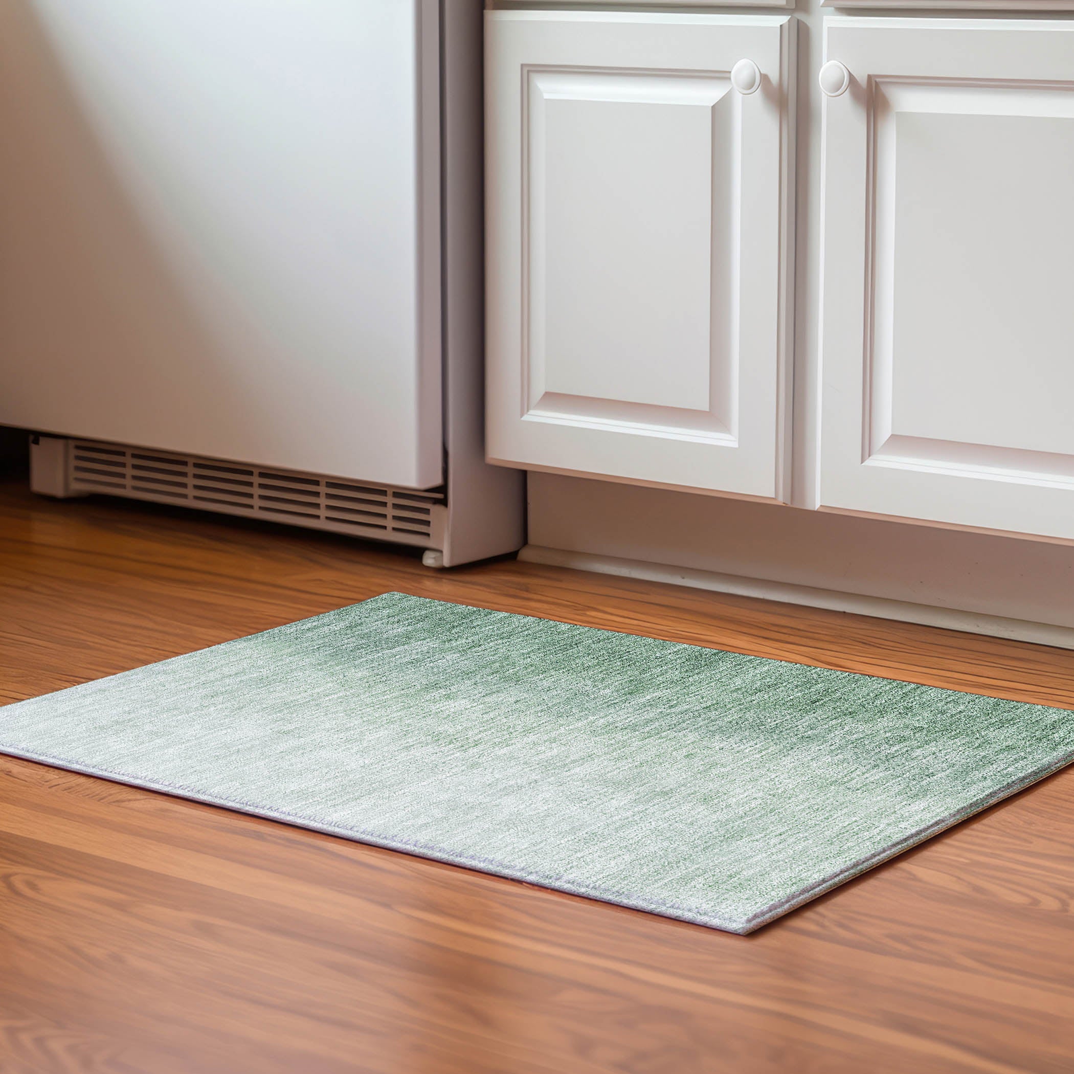 Mostar Machine Washable Transitional Green Rug 1'8" x 2'6" #shape_Rectangle