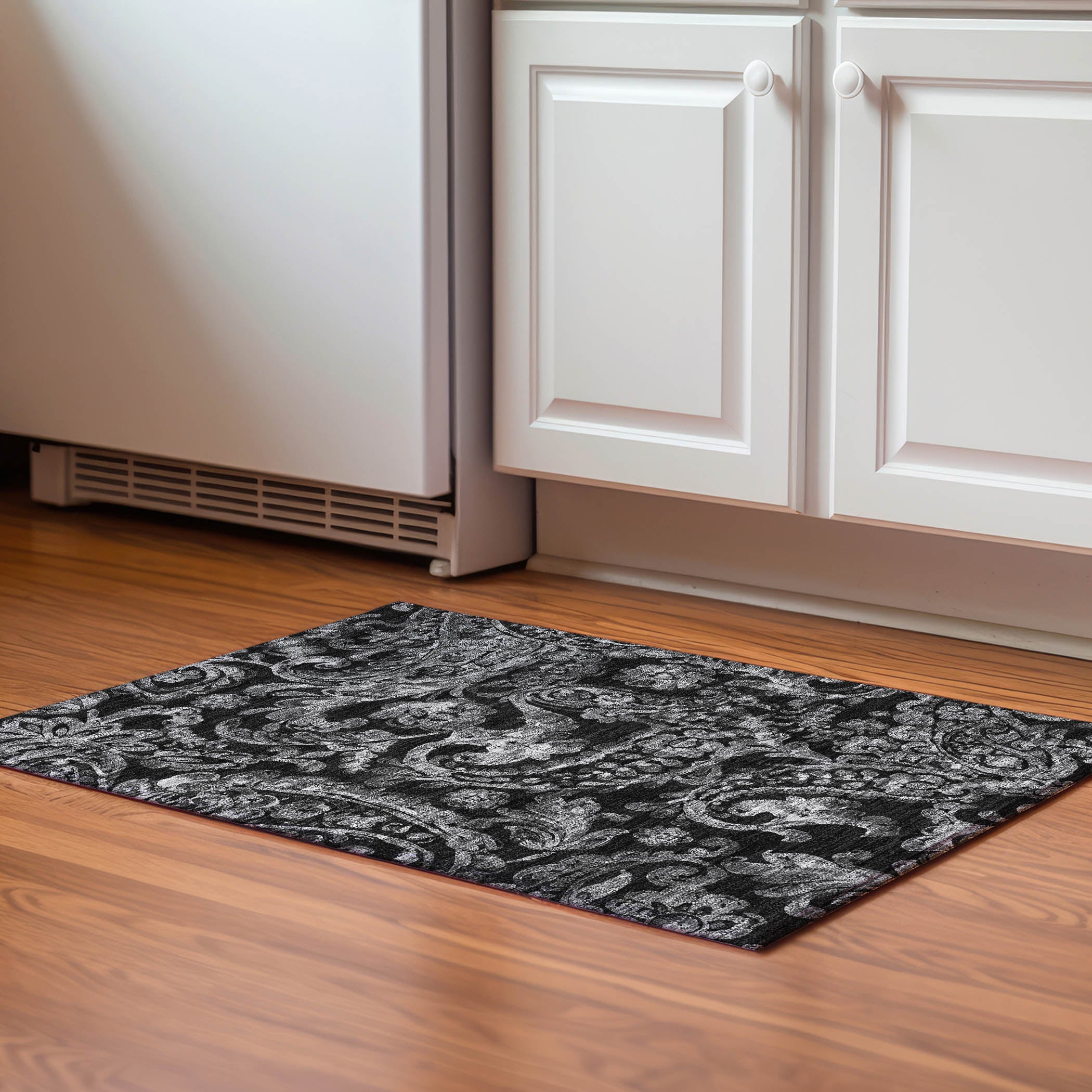 Budapest Machine Washable Transitional Black Rug 1'8" x 2'6" #shape_Rectangle