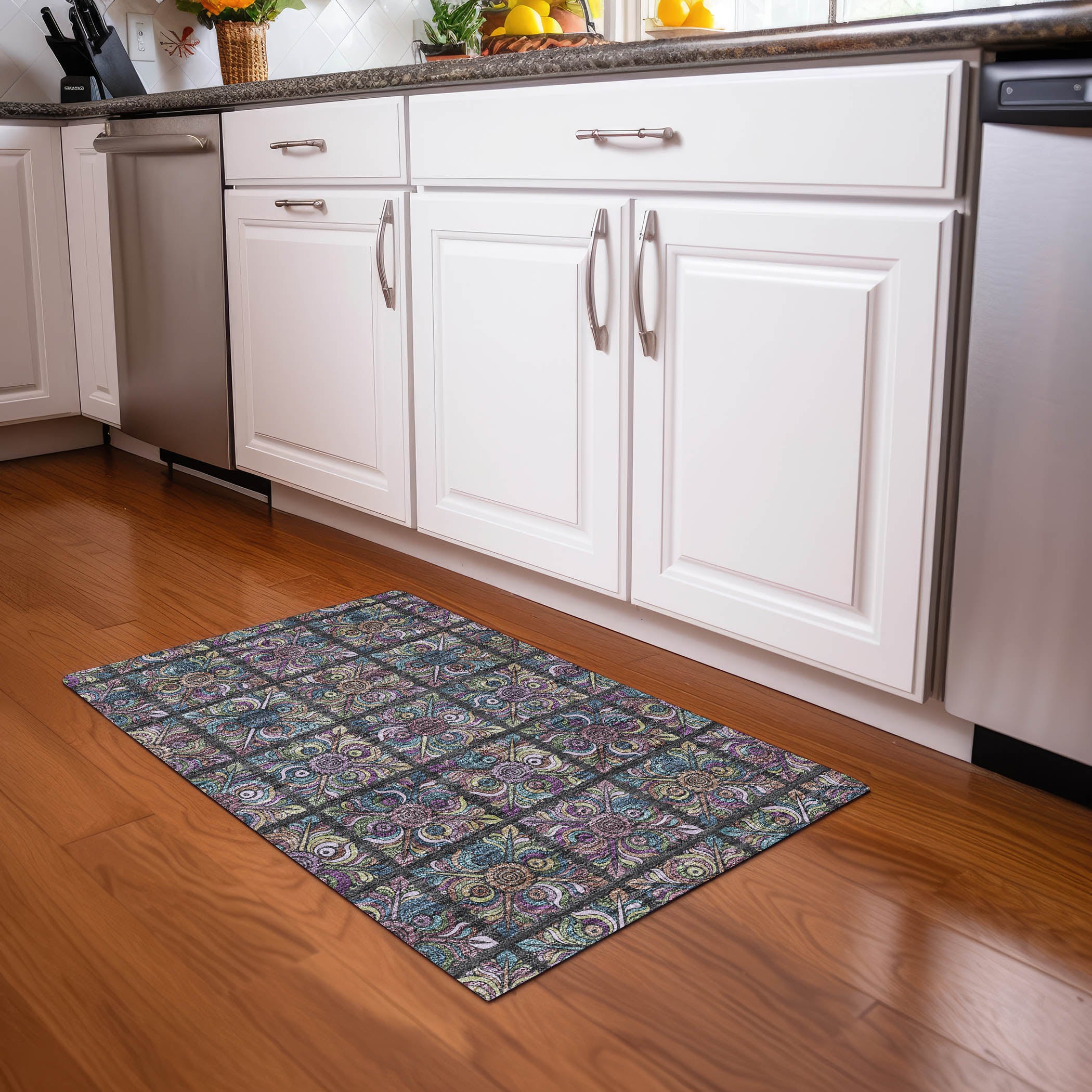 Florence Machine Washable Transitional Black Rug 1'8" x 2'6" #shape_Rectangle