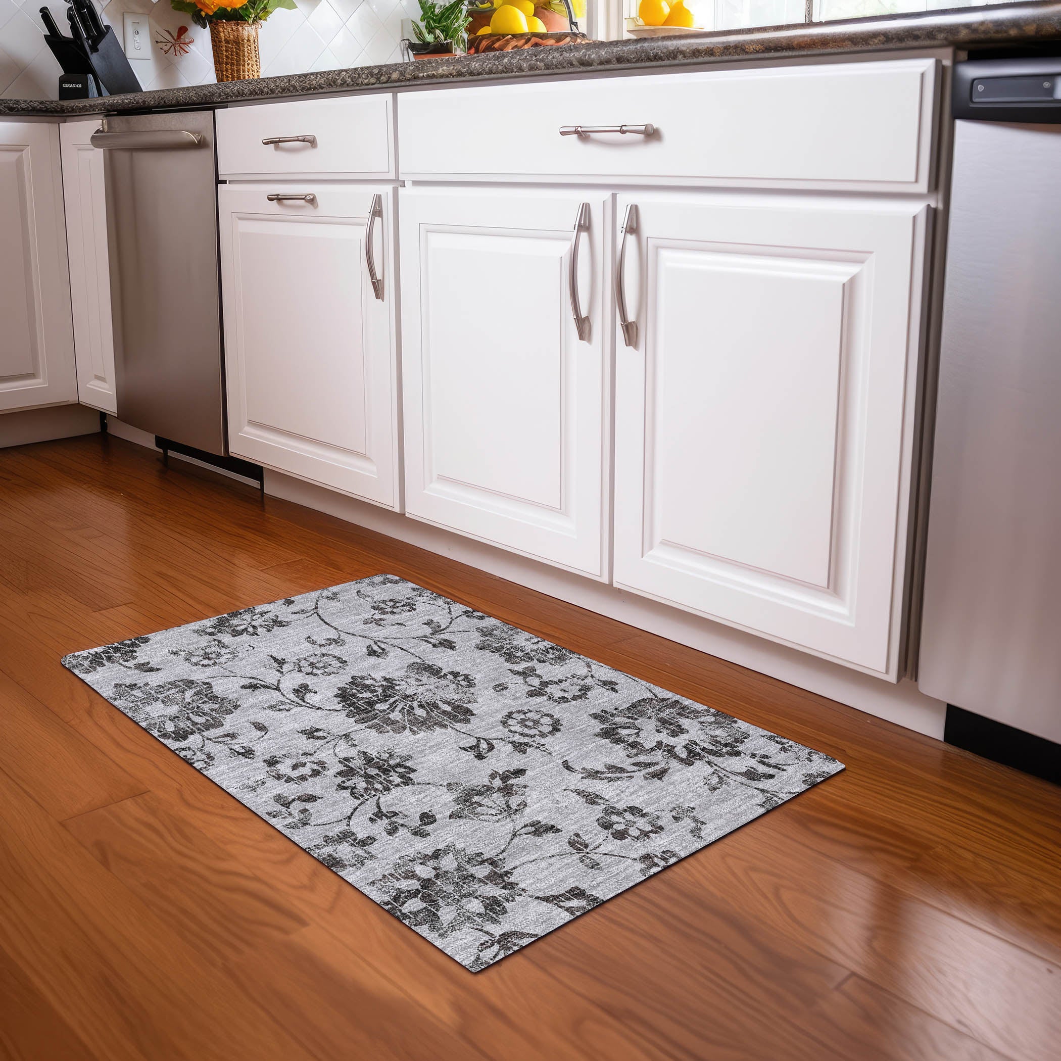 Cusco Machine Washable Transitional Gray Rug 1'8" x 2'6" #shape_Rectangle