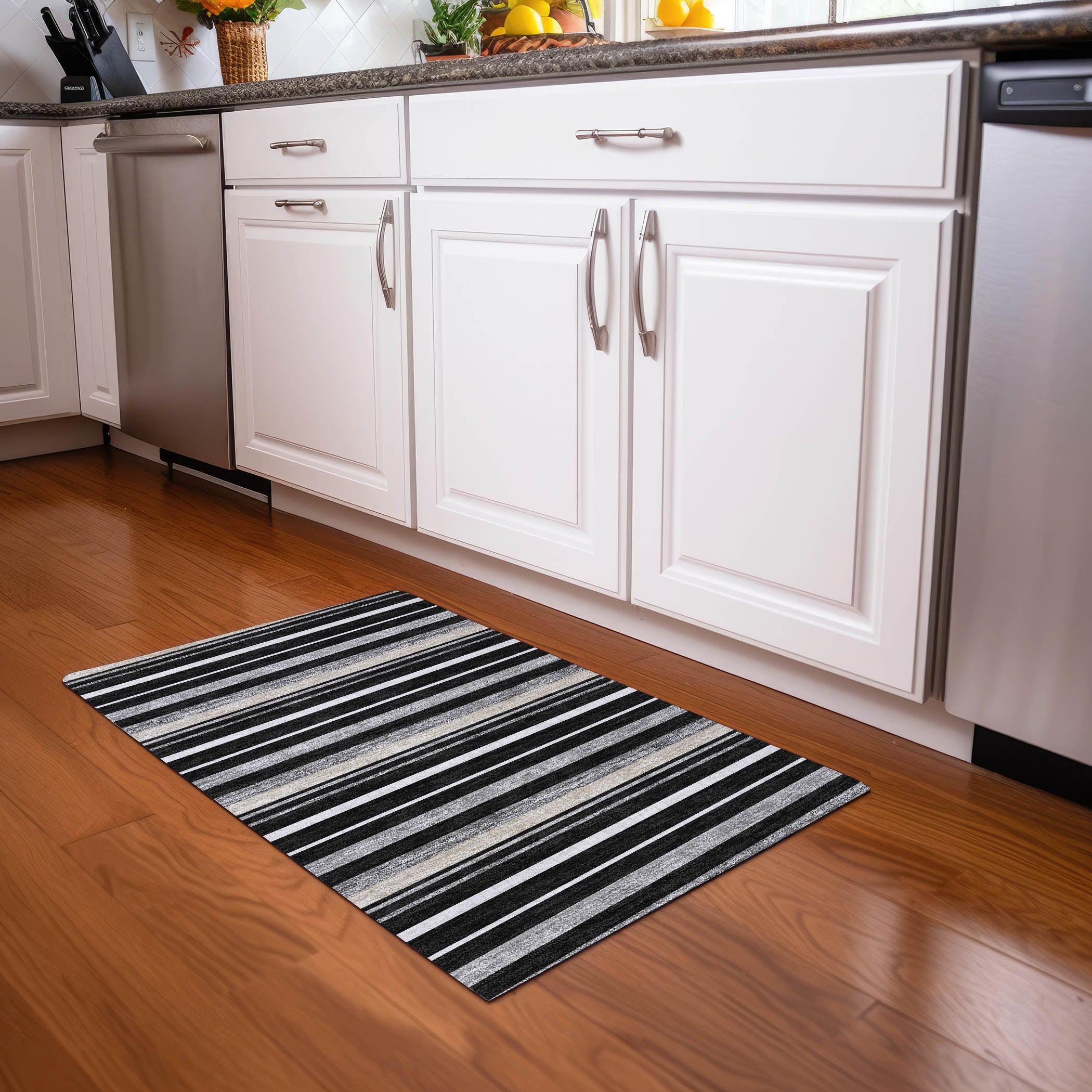 Bangkok Machine Washable Transitional Black Rug 1'8" x 2'6" #shape_Rectangle
