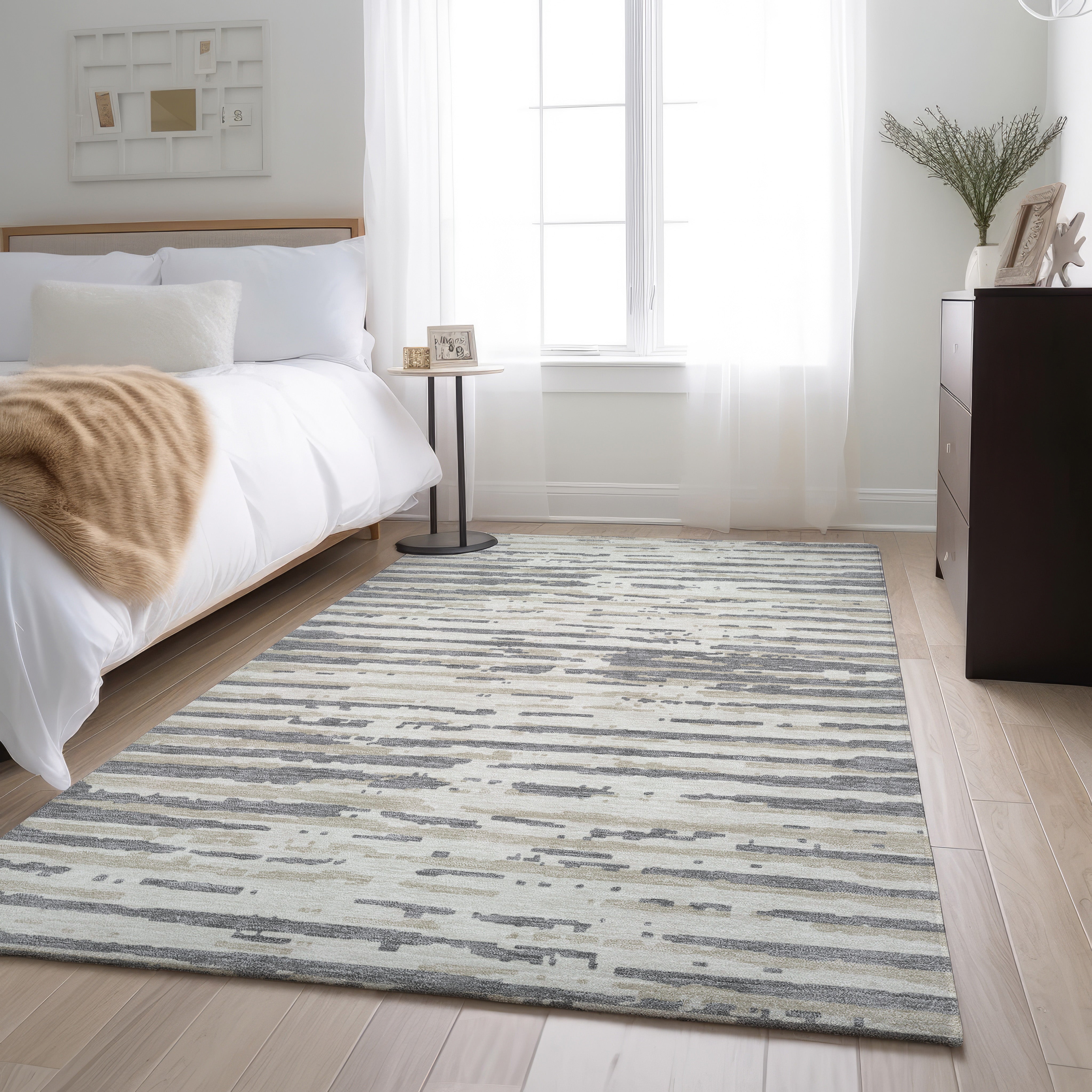 Chiang Mai Machine Washable Transitional Gray Rug 2'6" x 3'10" #shape_Rectangle