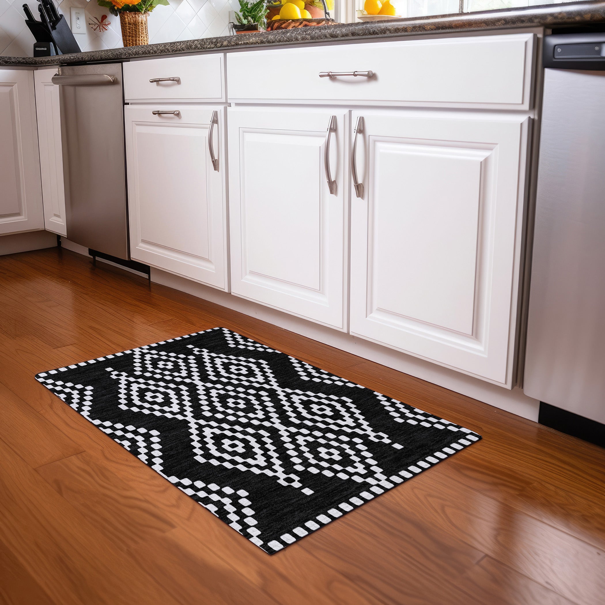Reykjavik Machine Washable Transitional Black Rug 1'8" x 2'6" #shape_Rectangle