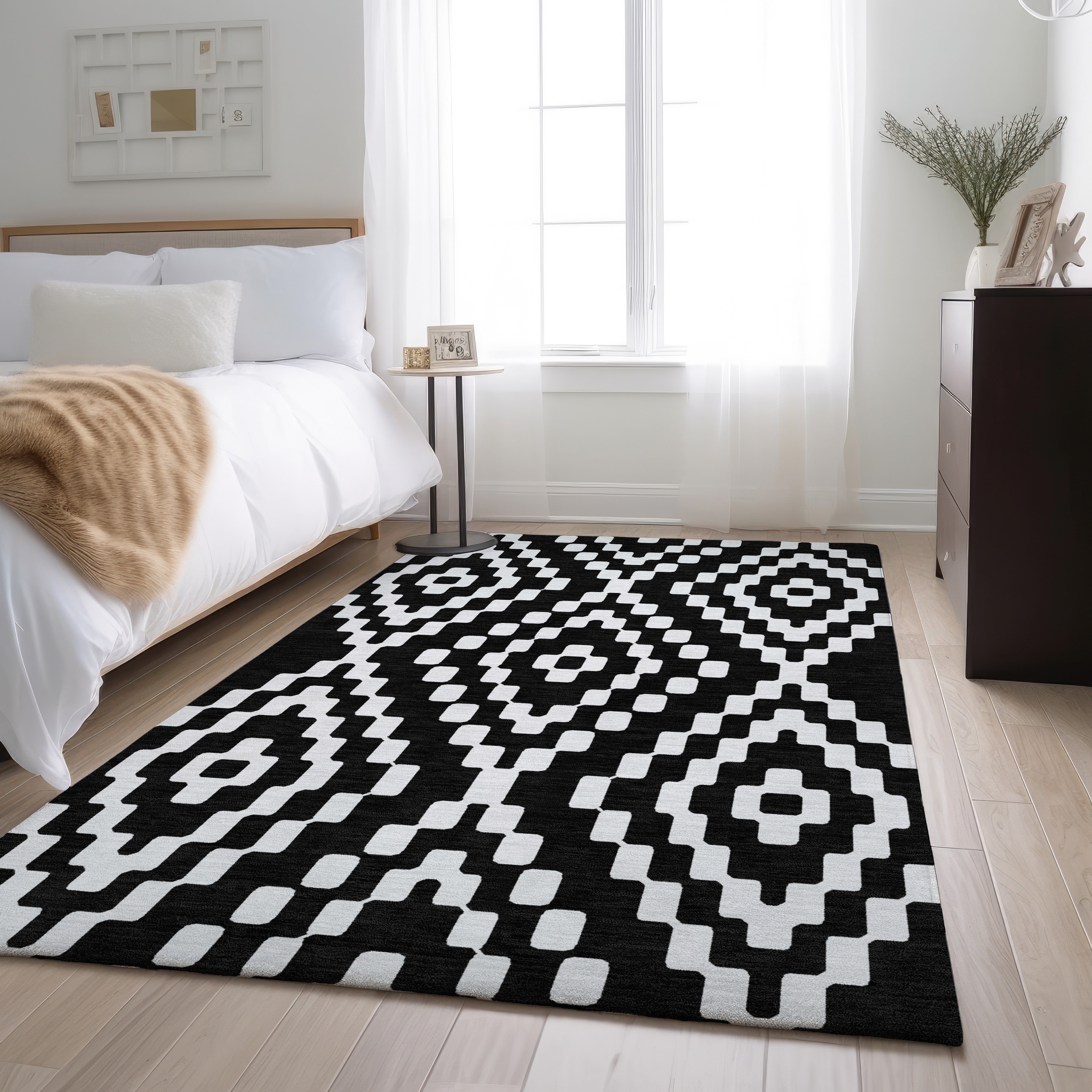 Reykjavik Machine Washable Transitional Black Rug 2'6" x 3'10" #shape_Rectangle