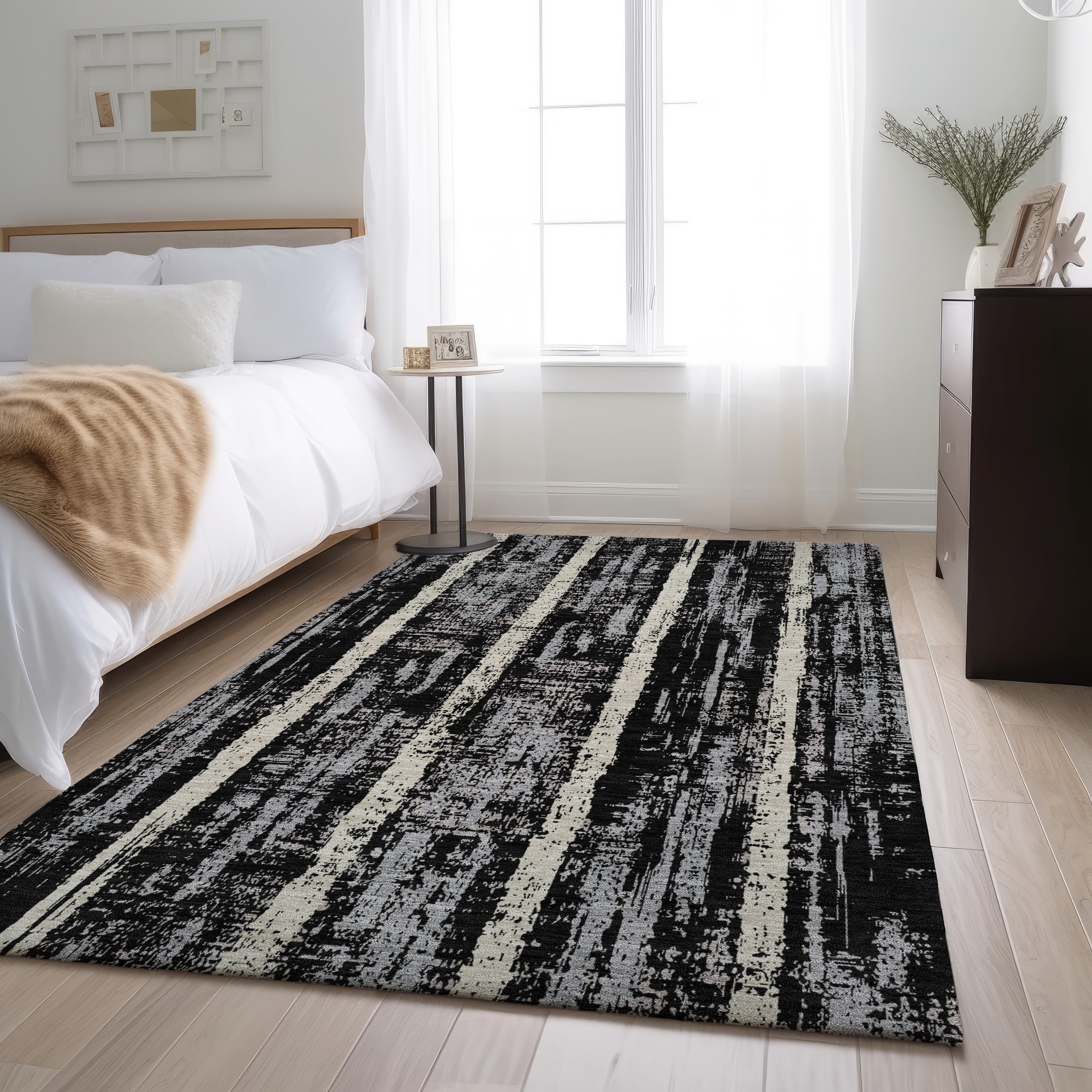Seoul Machine Washable Transitional Black Rug 2'6" x 3'10" #shape_Rectangle