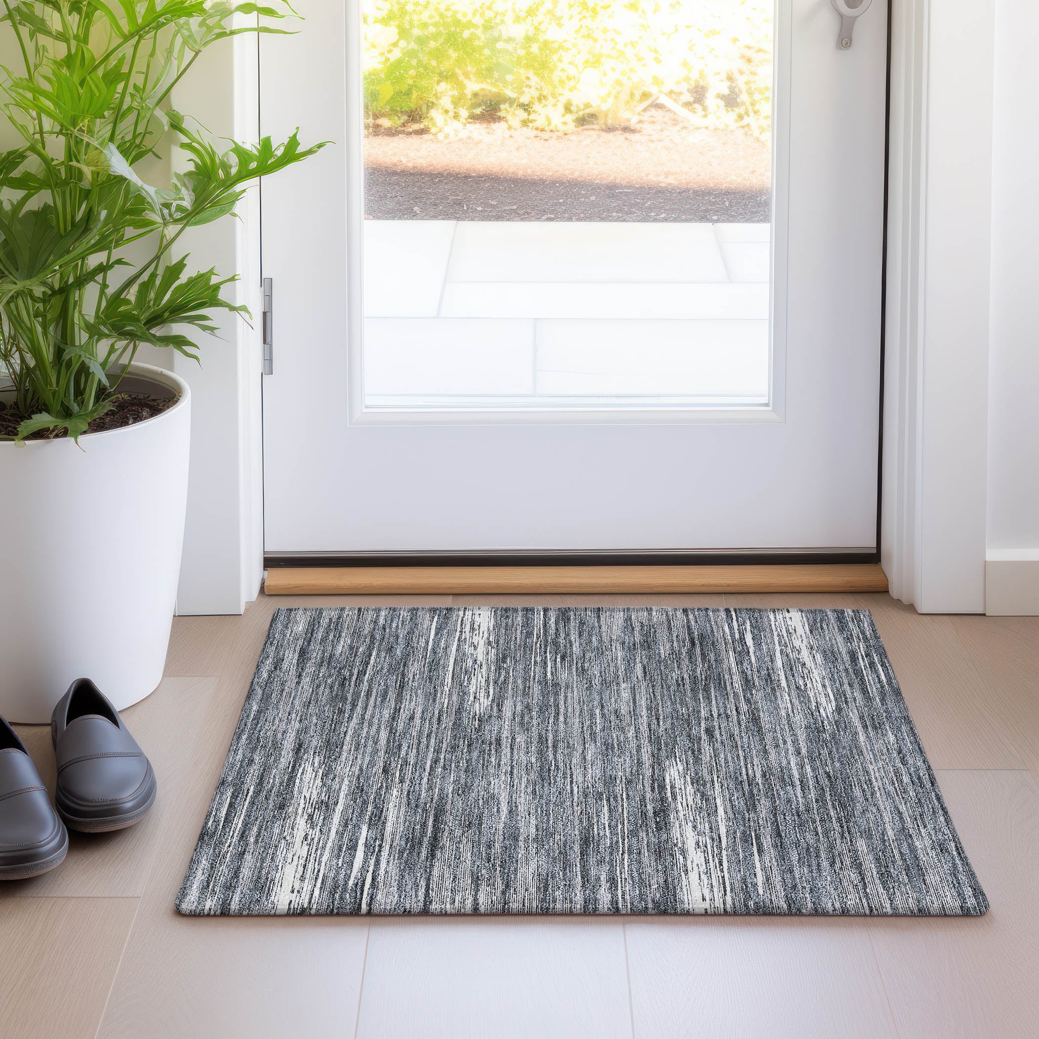 Seoul Machine Washable Transitional Gray Rug 1'8" x 2'6" #shape_Rectangle