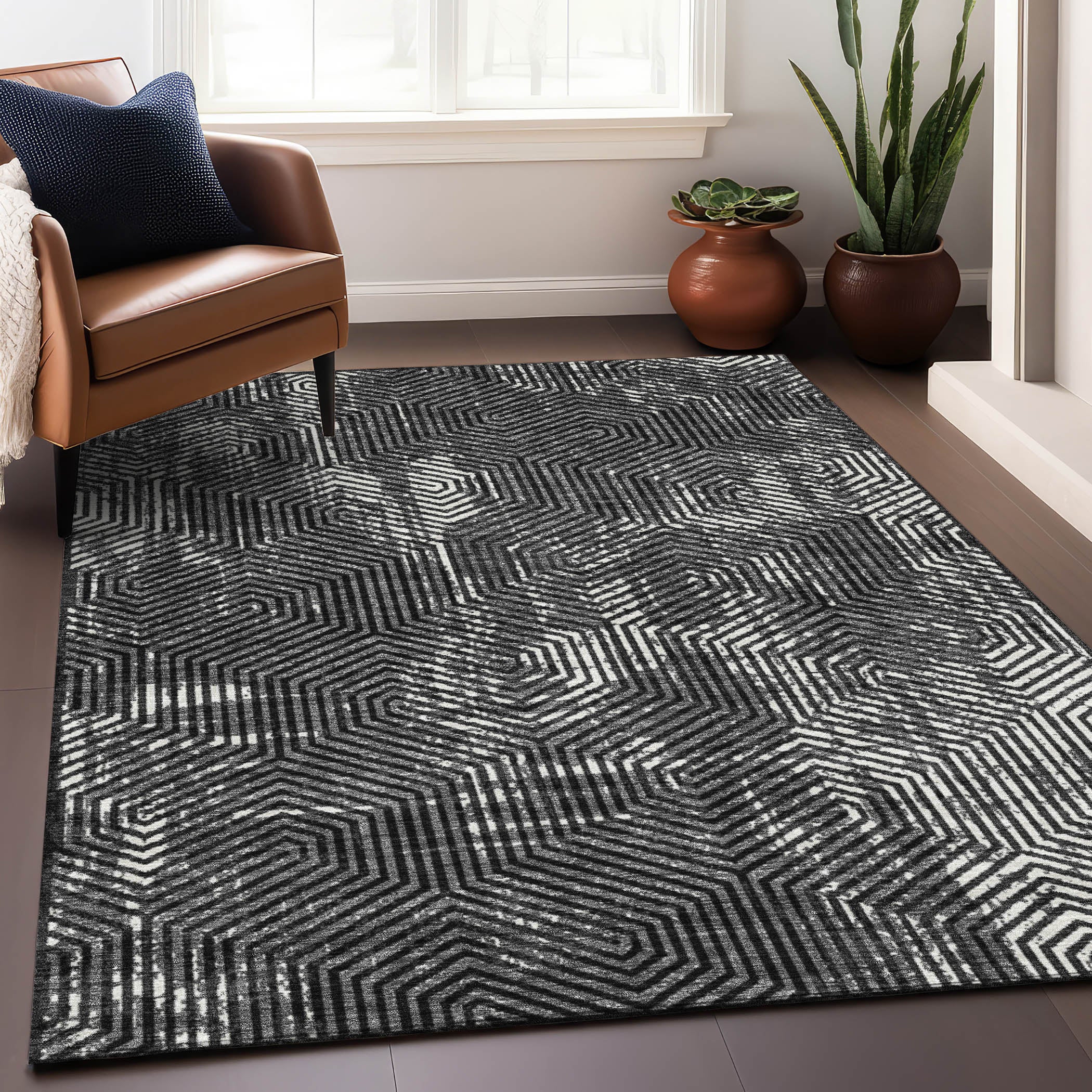 Bern Machine Washable Transitional Black Rug 2'6" x 3'10" #shape_Rectangle