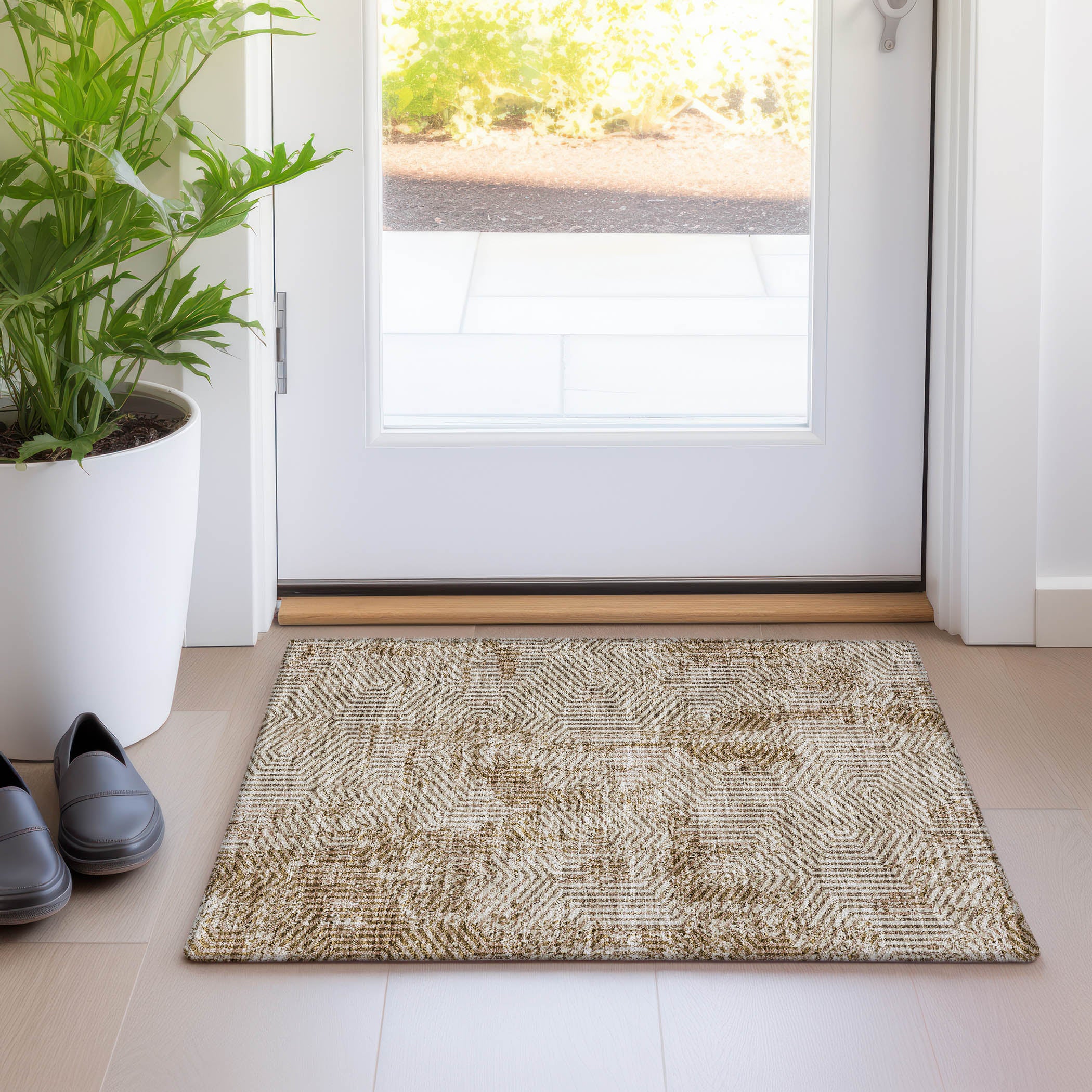 Bern Machine Washable Transitional Mocha Brown Rug 1'8" x 2'6" #shape_Rectangle