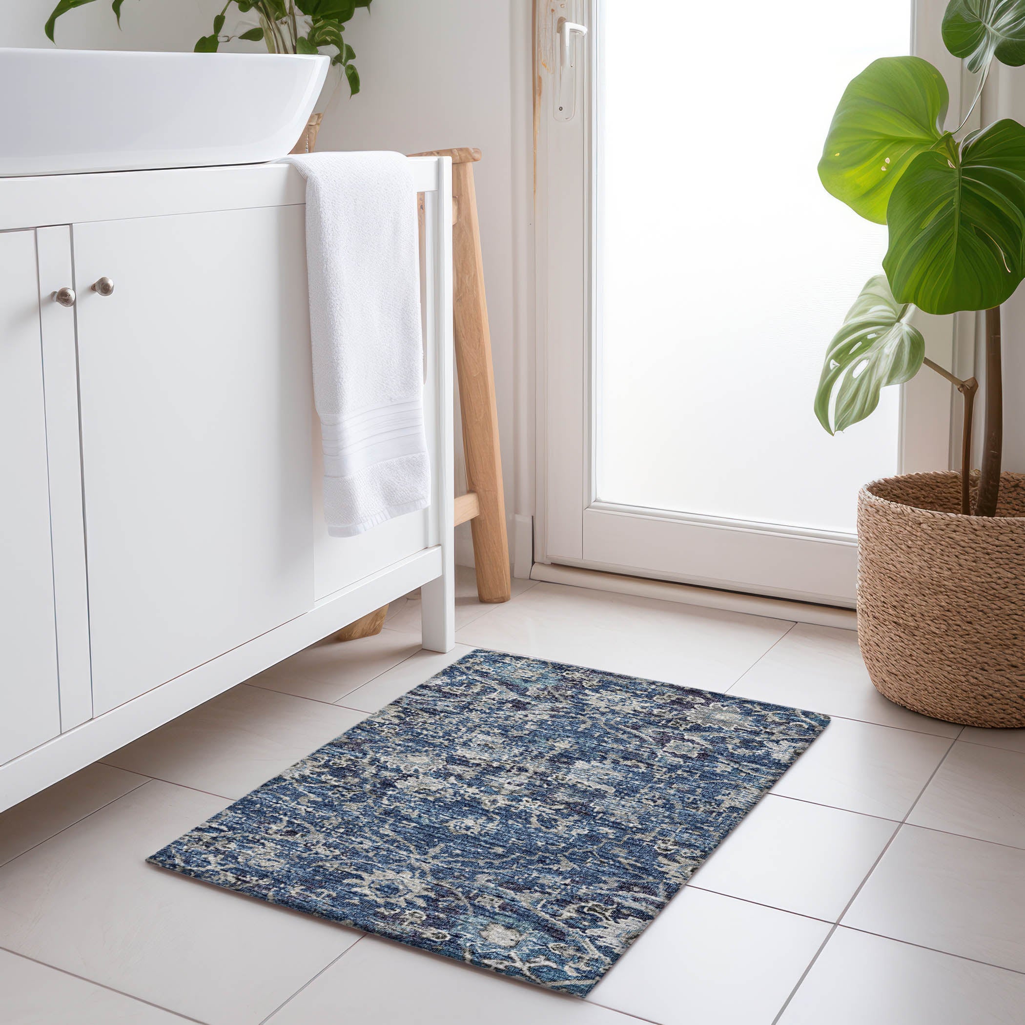 Queenstown Machine Washable Traditional Blue Rug 1'8" x 2'6" #shape_Rectangle