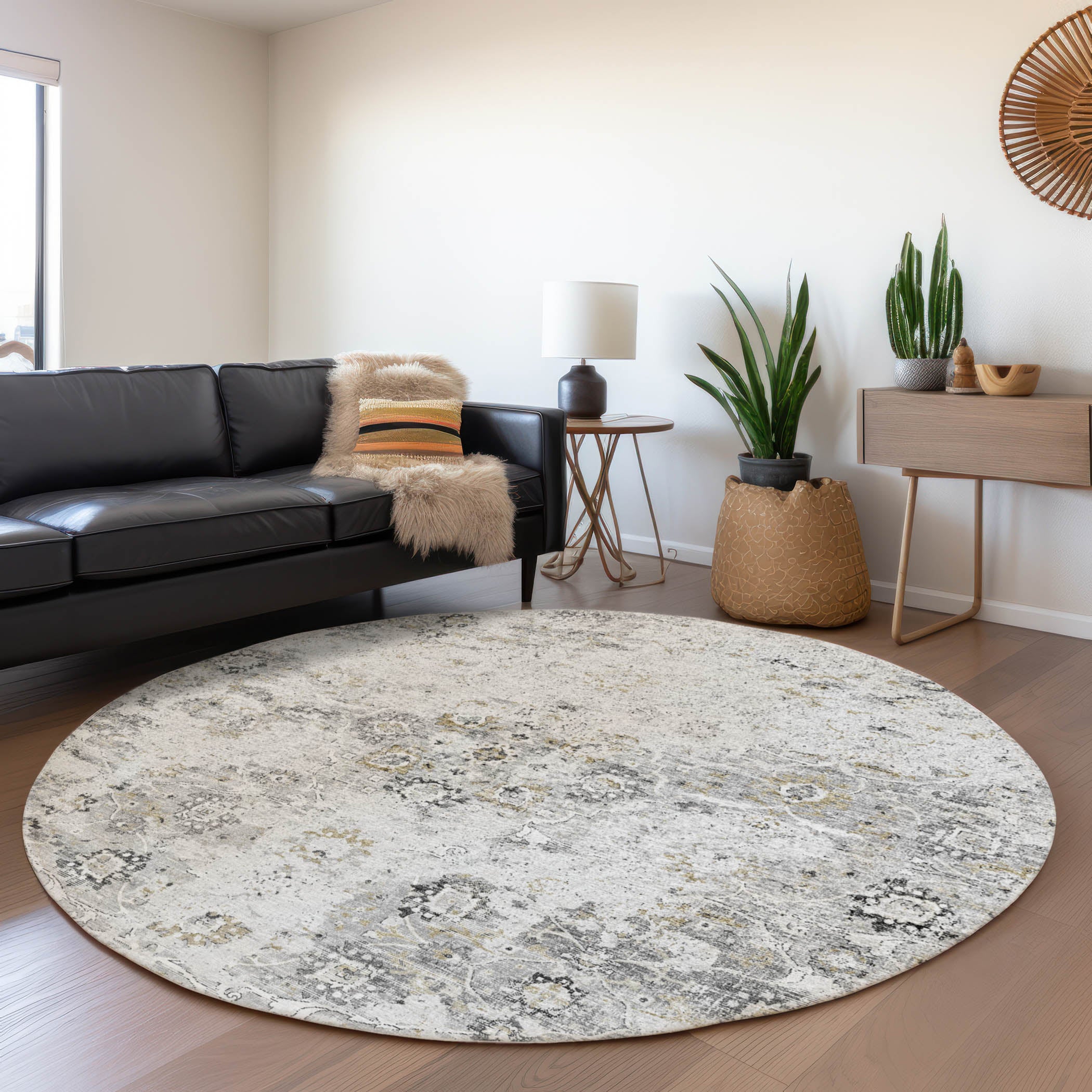Queenstown Machine Washable Traditional Dove Gray Rug 8' x 8' #shape_Round
