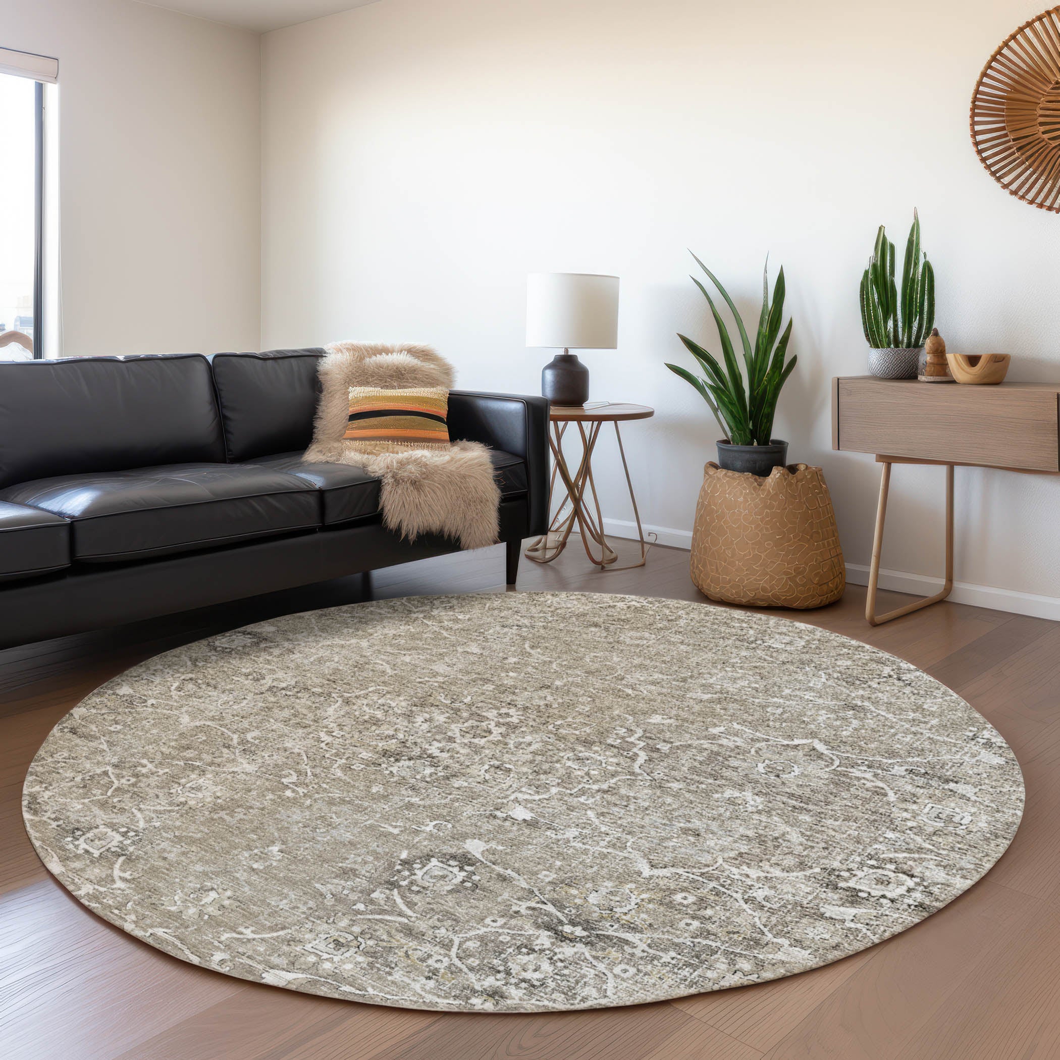 Queenstown Machine Washable Traditional Pebble Neutral Rug 8' x 8' #shape_Round