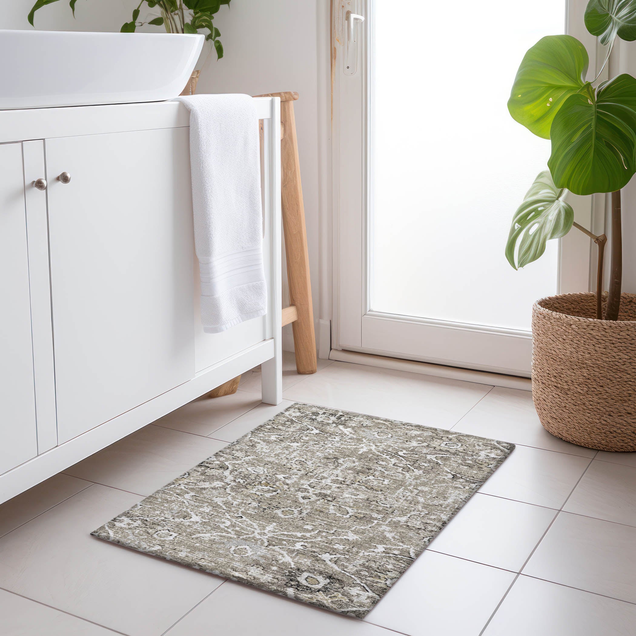 Queenstown Machine Washable Traditional Pebble Neutral Rug 1'8" x 2'6" #shape_Rectangle