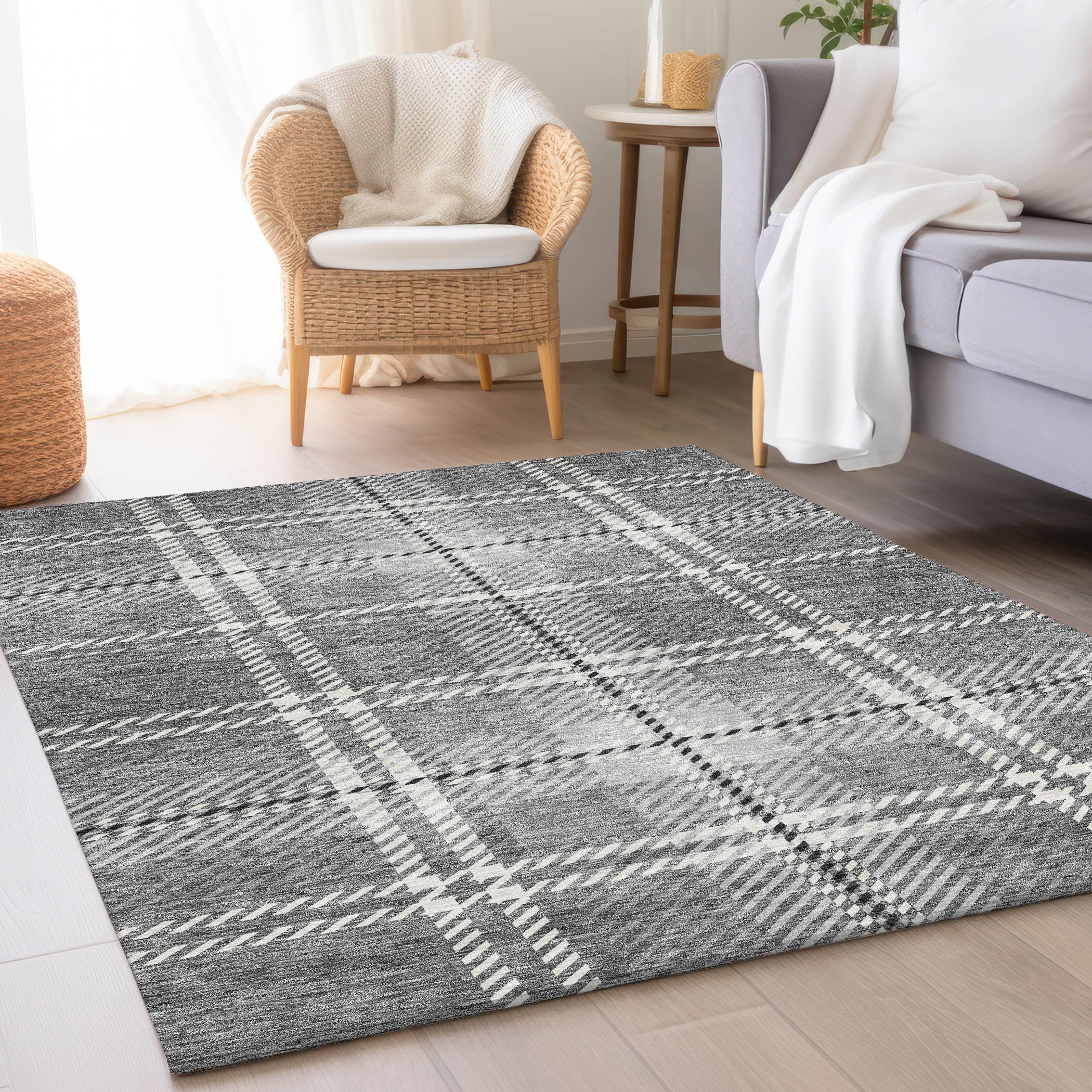 Chiang Mai Machine Washable Transitional Gray Rug 2'6" x 3'10" #shape_Rectangle