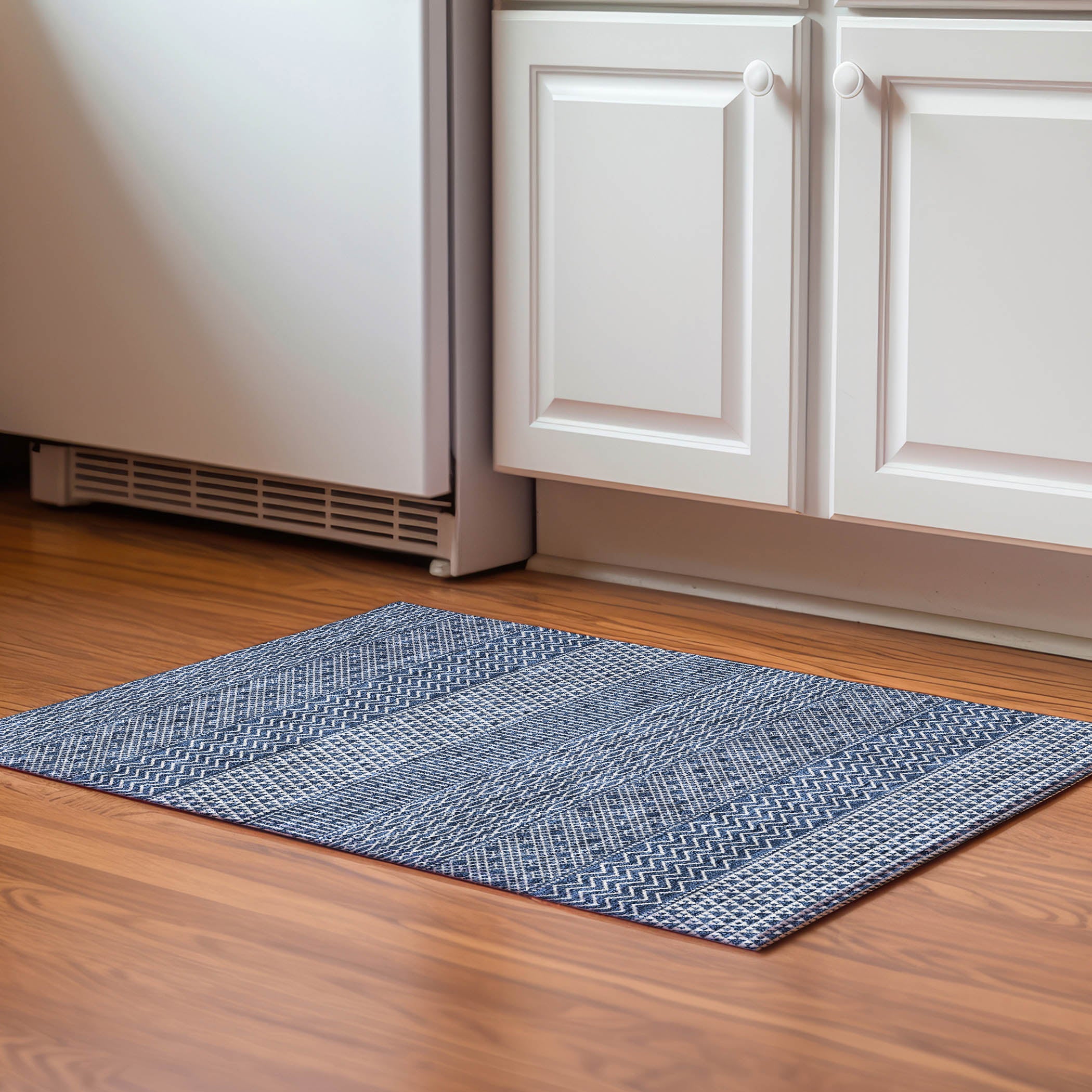 Florence Machine Washable Transitional Navy Blue Rug 1'8" x 2'6" #shape_Rectangle