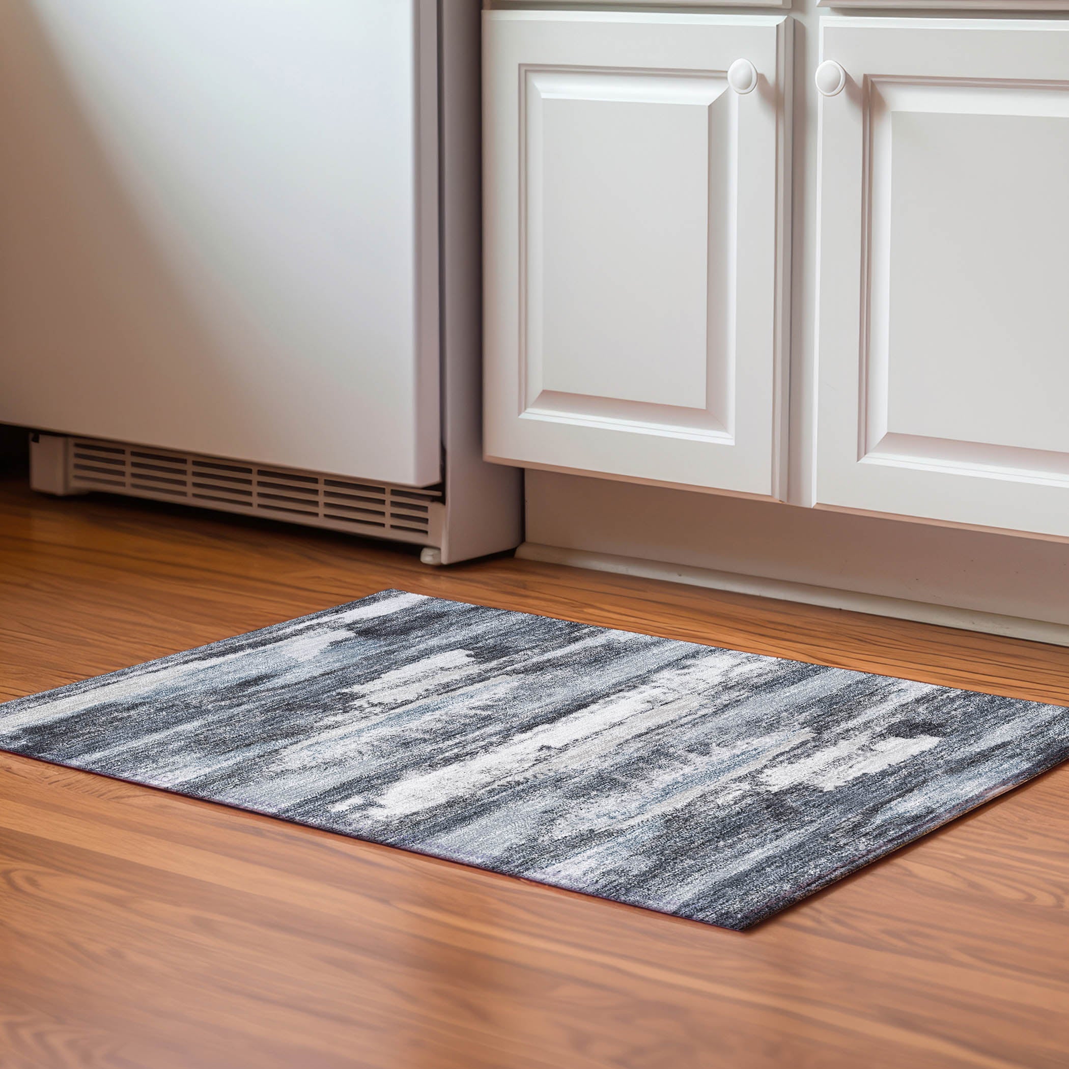 Baku Machine Washable Transitional Gray Rug 1'8" x 2'6" #shape_Rectangle