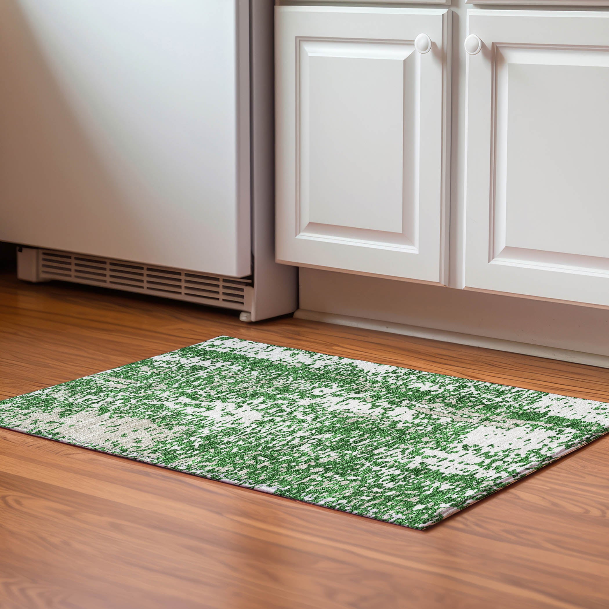 Rome Machine Washable Transitional Emerald Green Rug 1'8" x 2'6" #shape_Rectangle