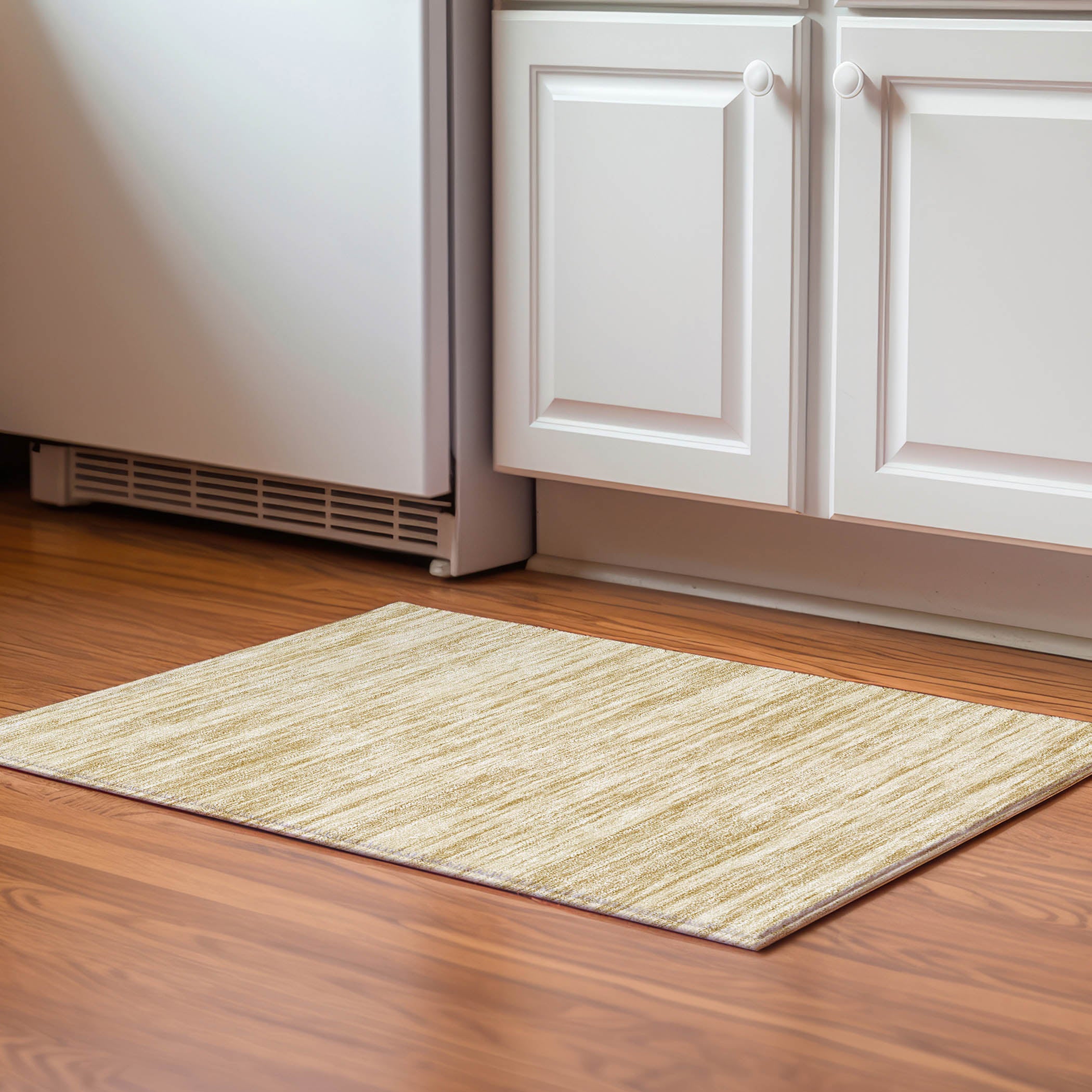 Montevideo Machine Washable Transitional Gold Rug 1'8" x 2'6" #shape_Rectangle