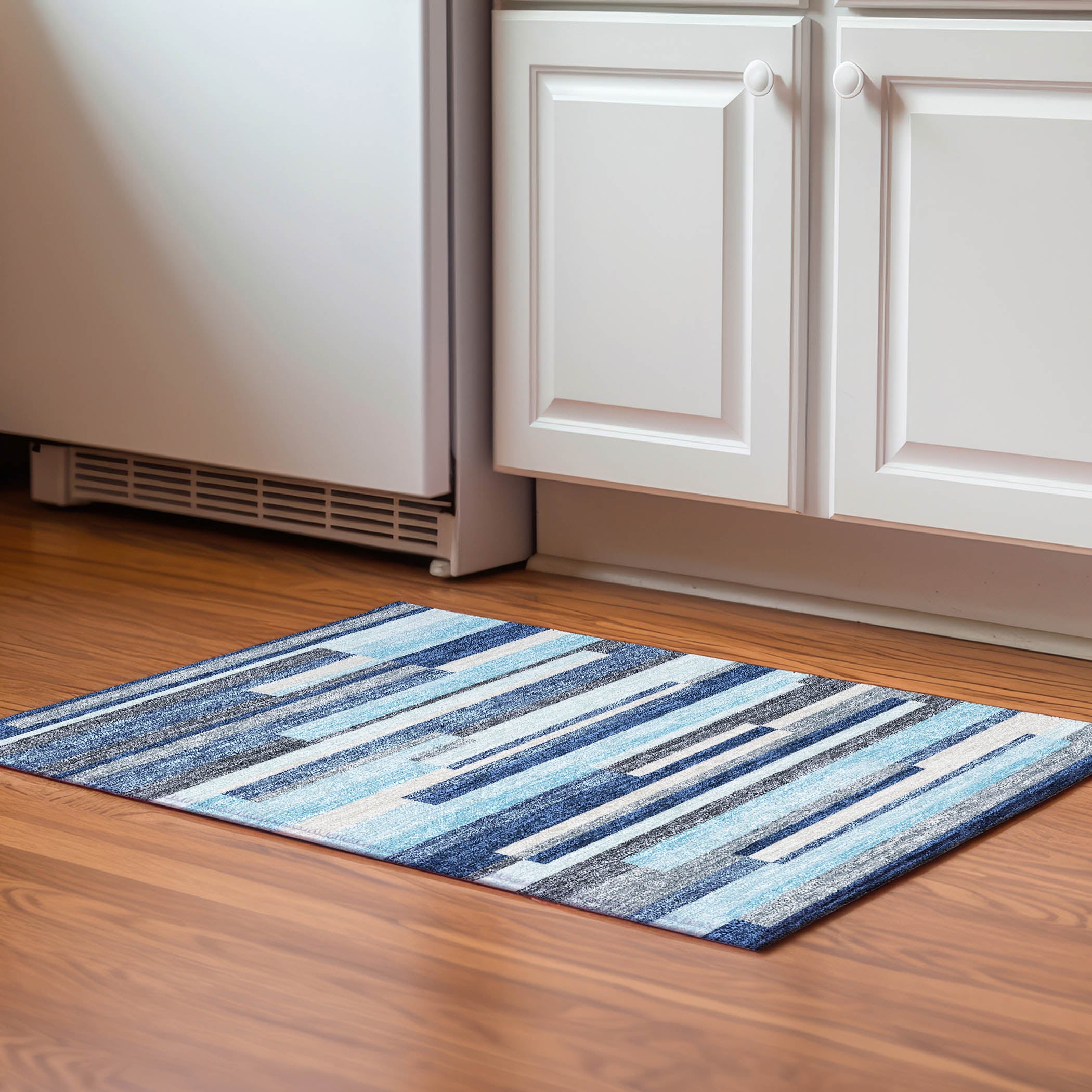 Tallinn Machine Washable Transitional Blue Rug 1'8" x 2'6" #shape_Rectangle