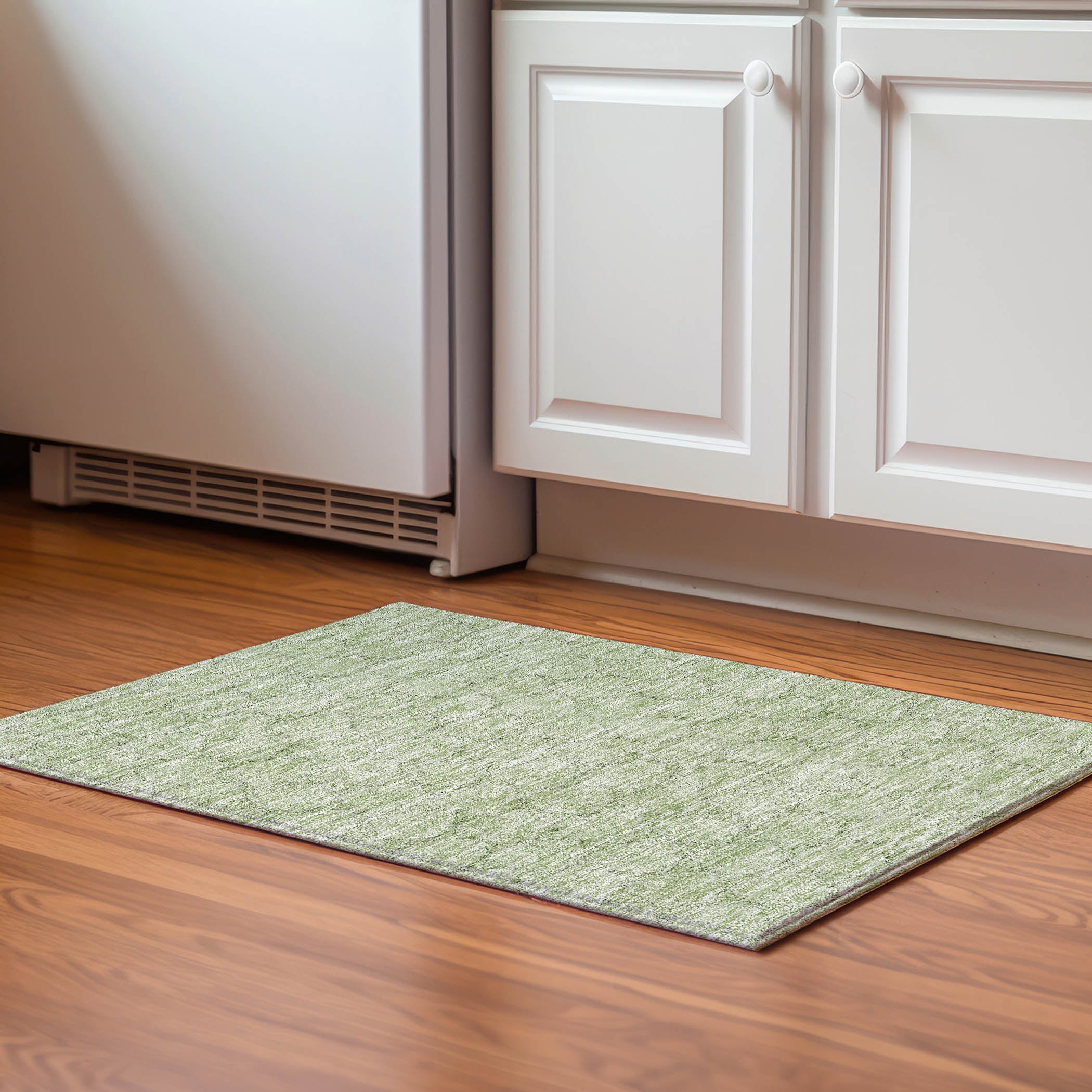 Bergen Machine Washable Transitional Aloe Green Rug 1'8" x 2'6" #shape_Rectangle
