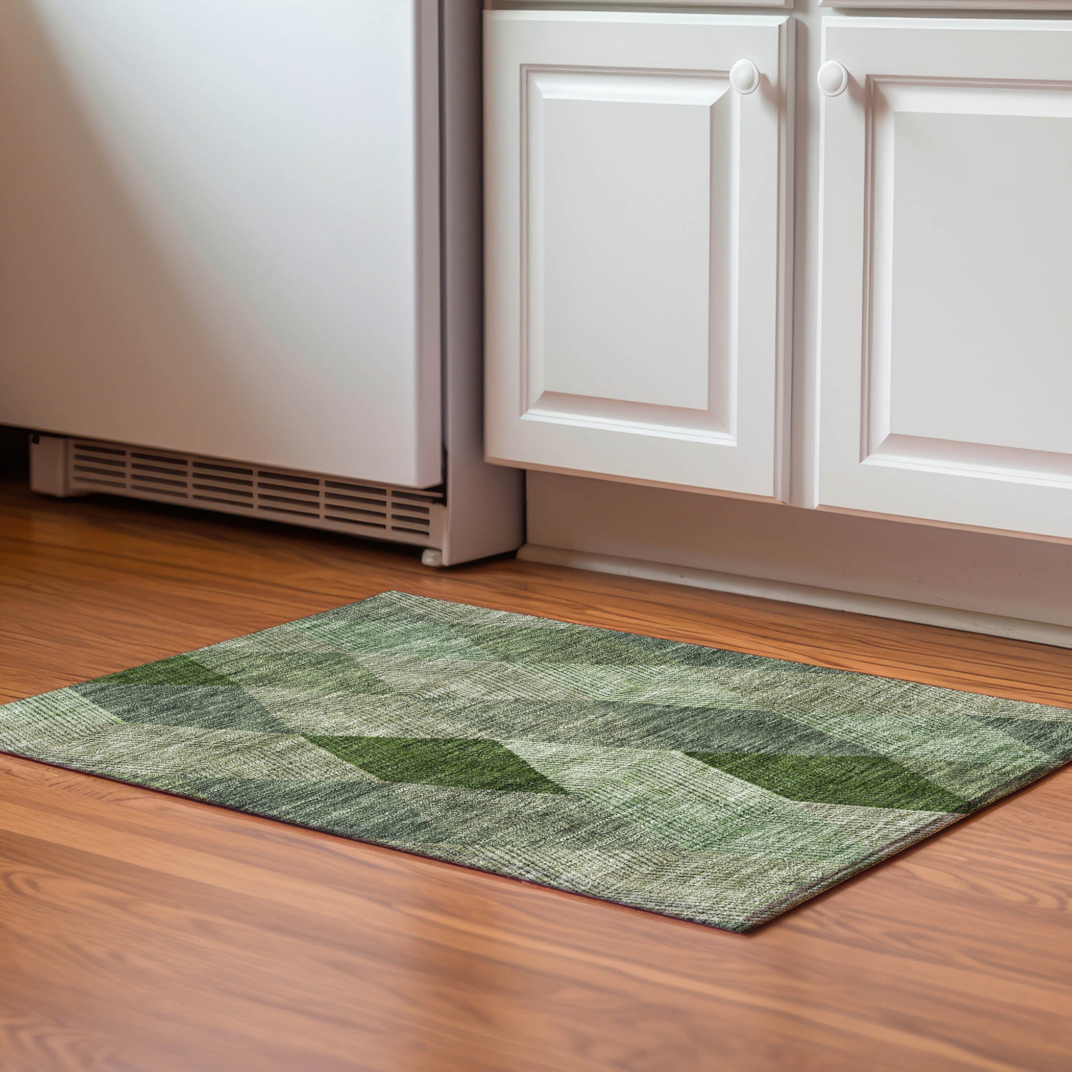 Seville Machine Washable Transitional Green Rug 1'8" x 2'6" #shape_Rectangle