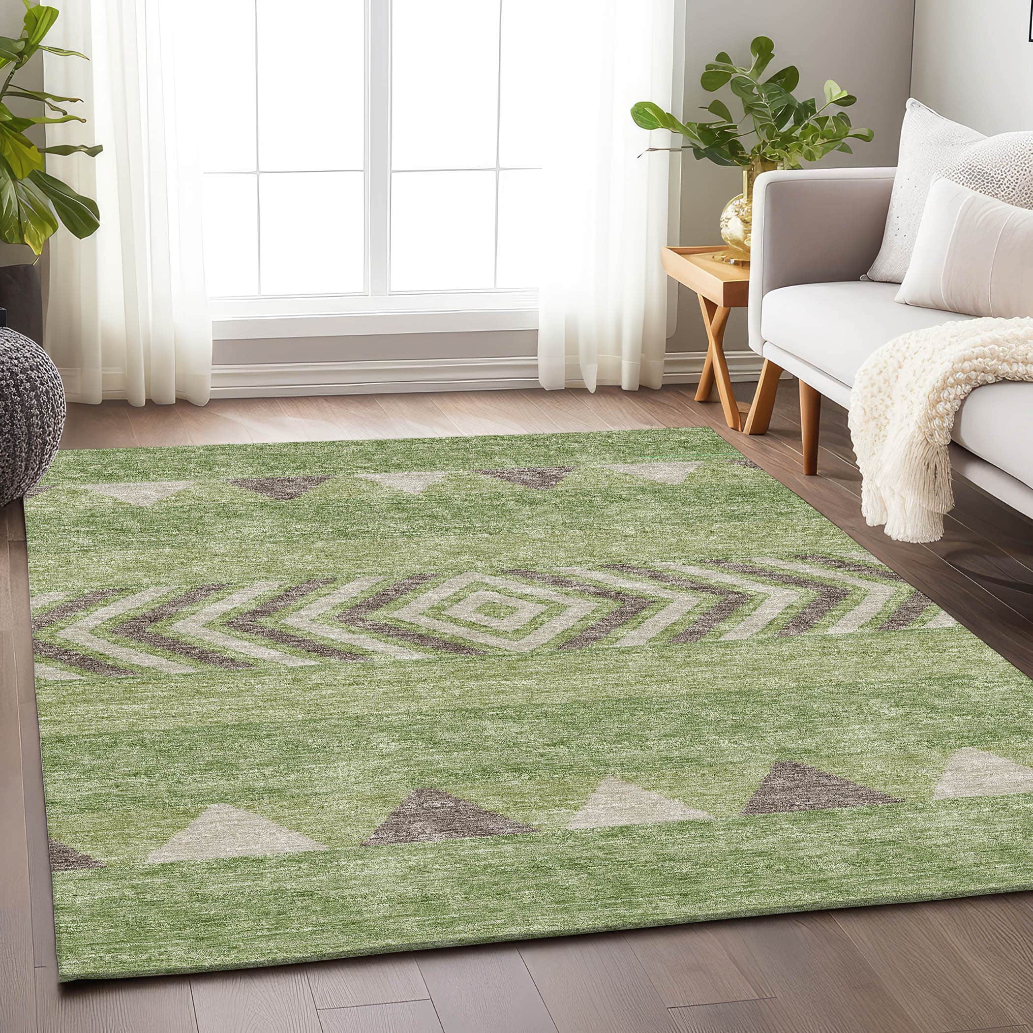 Kotor Machine Washable Transitional Green Rug 2'6" x 3'10" #shape_Rectangle