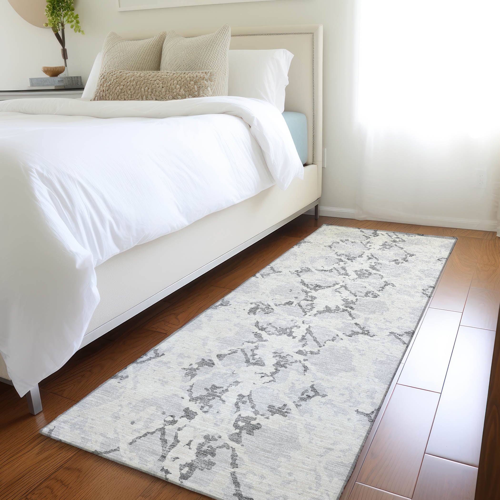 Bern Machine Washable Transitional Silver Gray Rug 2'3" x 7'6" #shape_Runner