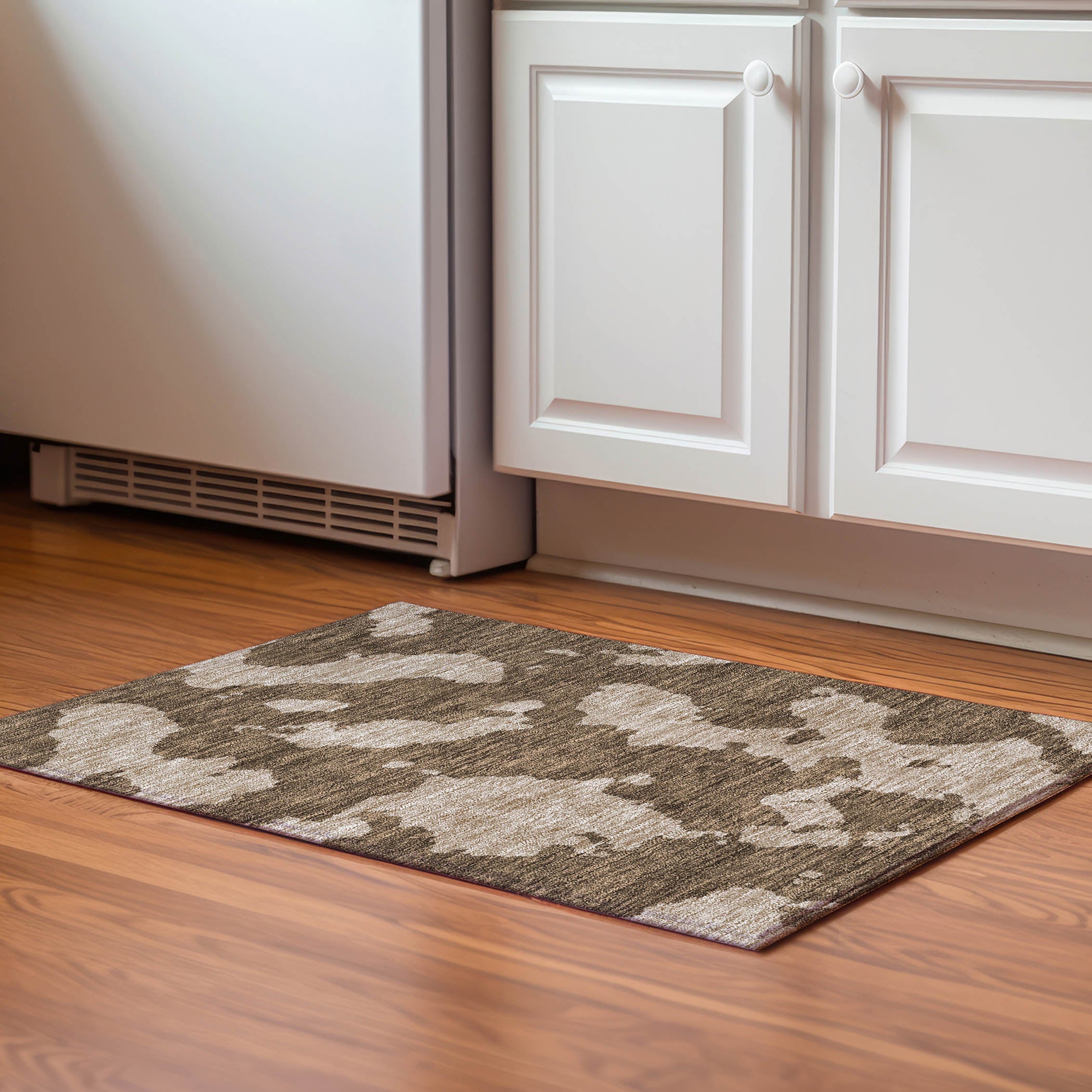 Lima Machine Washable Transitional Brown Rug 1'8" x 2'6" #shape_Rectangle