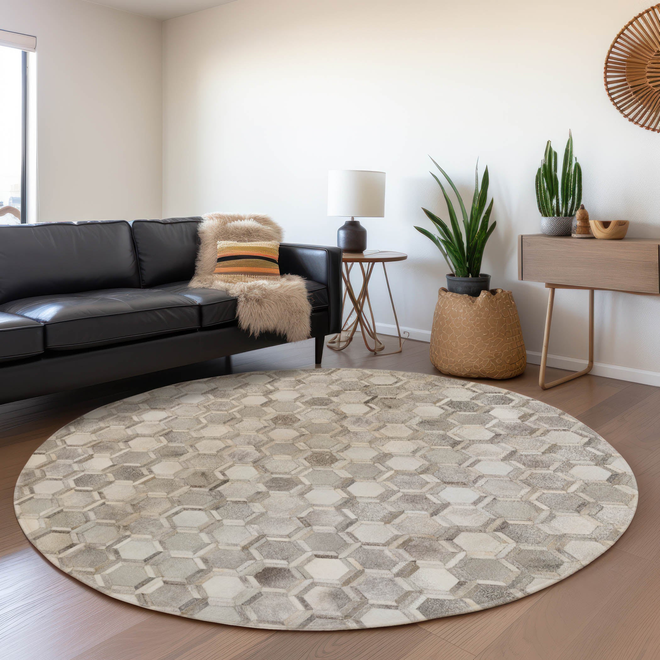 Luxury Washable Indoor/Outdoor Lodge BM1 Gray Rug 8' x 8' #shape_Round