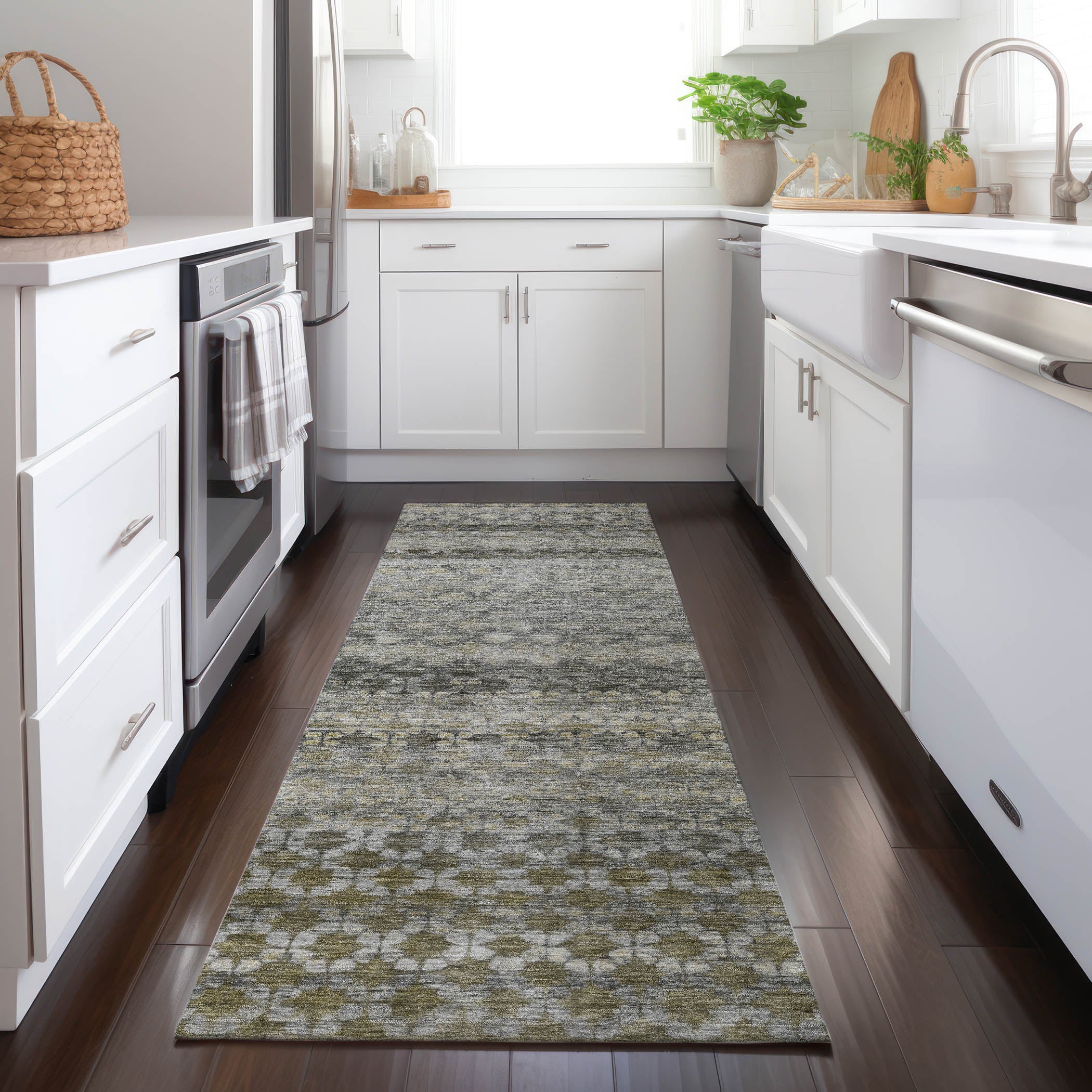 Luxury Washable Indoor/Outdoor Transitional BU6 Pewter Gray Rug 2'3" x 7'6" #shape_Runner